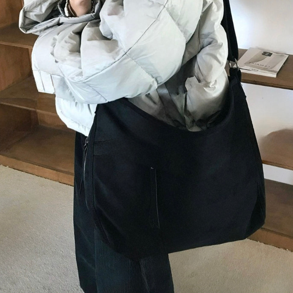 [UNISEX] SUEDE CROSS BAG/ 1色