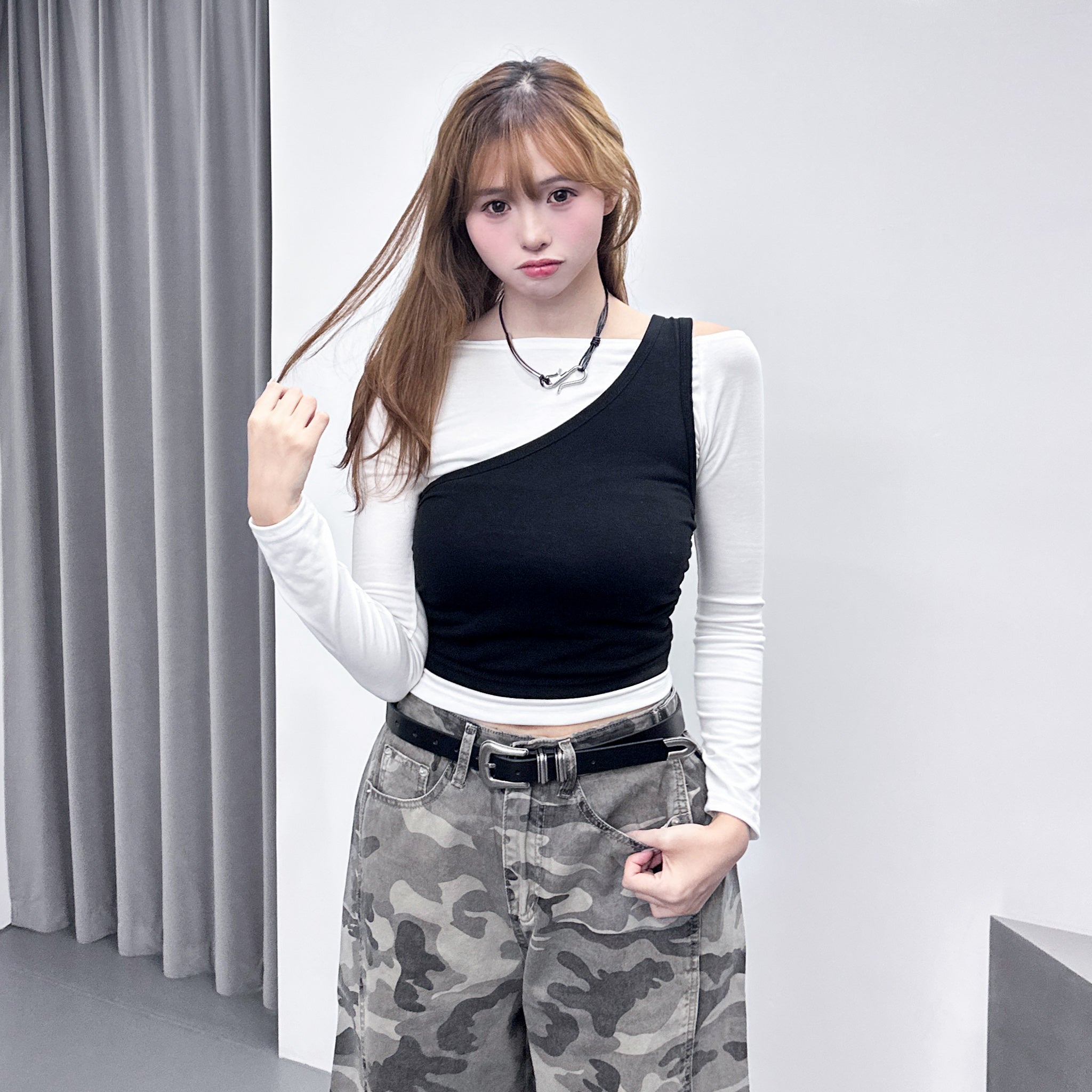 [假兩件] NANA OFF SHOULDER LONG SLEEVE TOP/ 2色