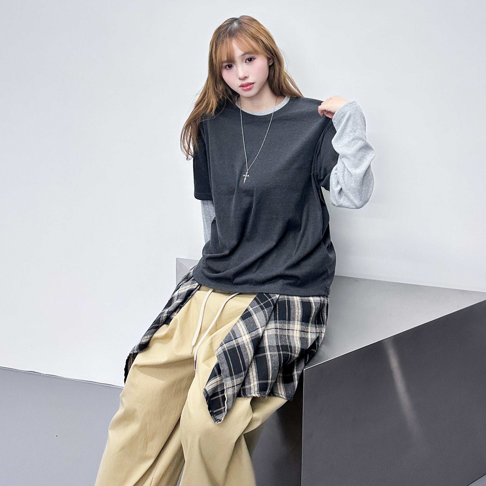 [UNISEX] 層次穿假兩件拼色長袖/ 2色