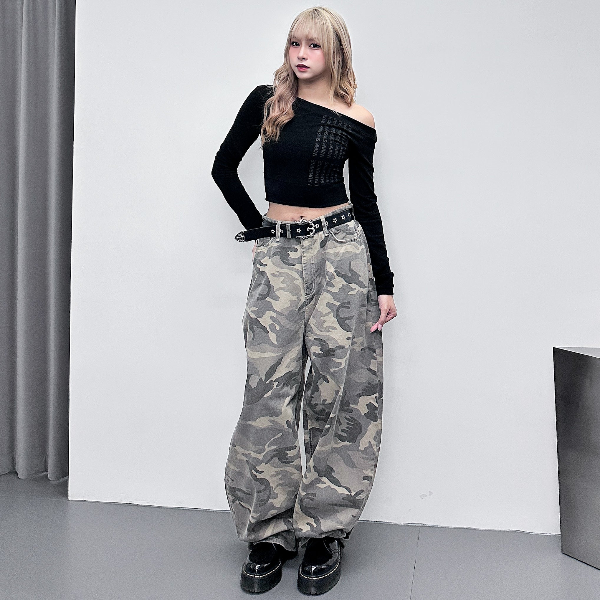 WARM SUNSHINE OFF SHOULDER LONG SLEEVE CROP TOP/ 2色