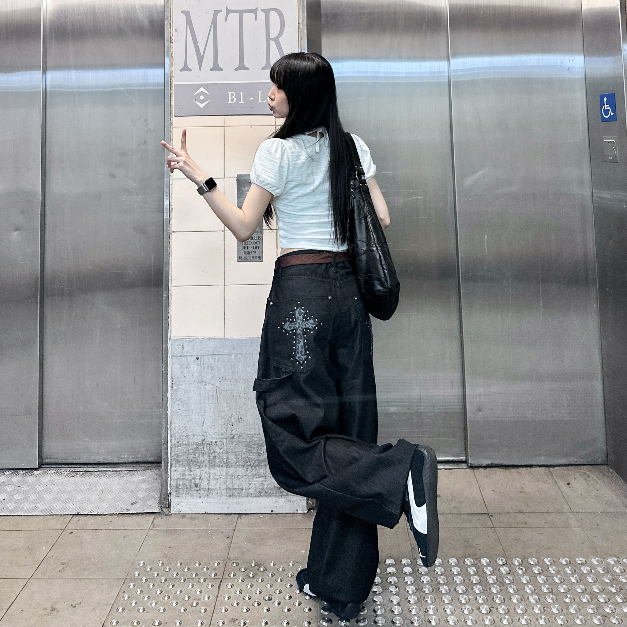 [BEST] STUDDED LEOPARD HOLY CROSS SCIMITAR PANTS/ 1色