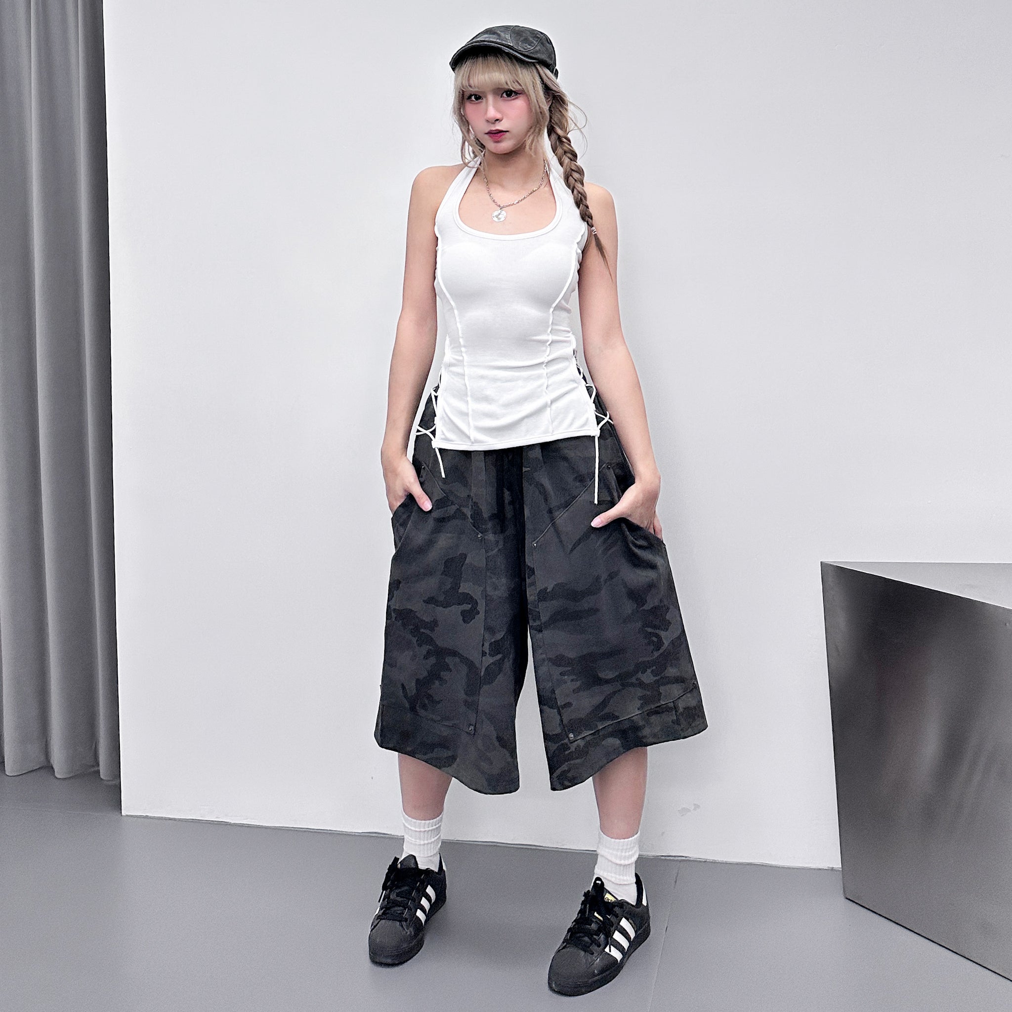 XOXO HALTER SLEEVELESS TOP/ 2色