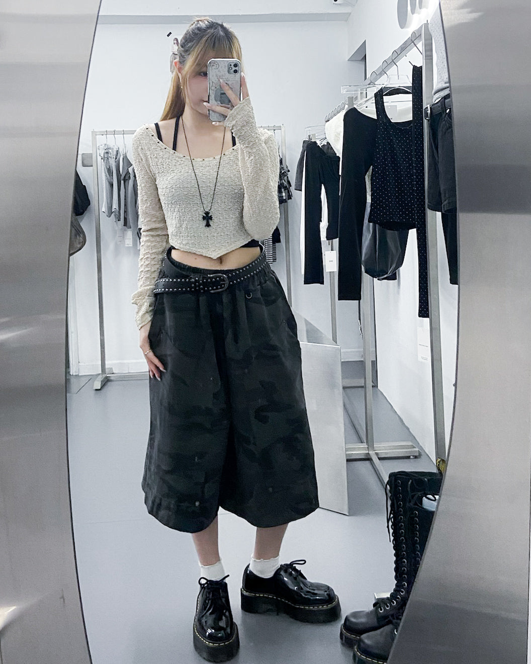 [連頸鏈!] 2WAY GINA STUDDED LONG SLEEVE CROP TOP with necklace/ 2色