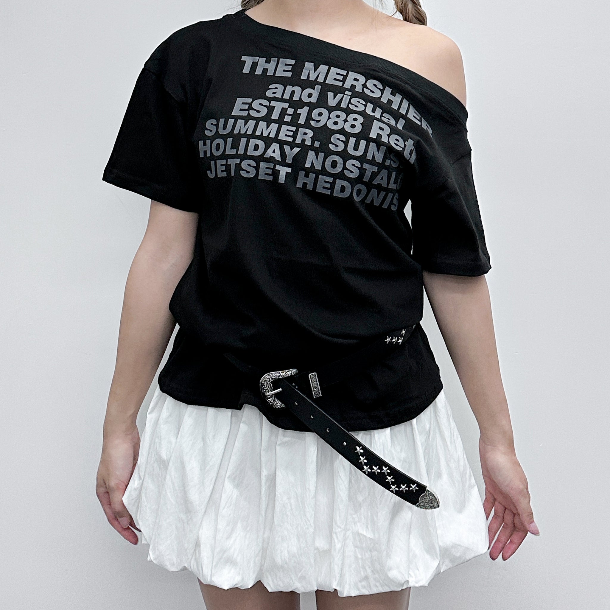 1988 UNBALANCED OFF SHOULDER  OVERFIT TEE/ 2色