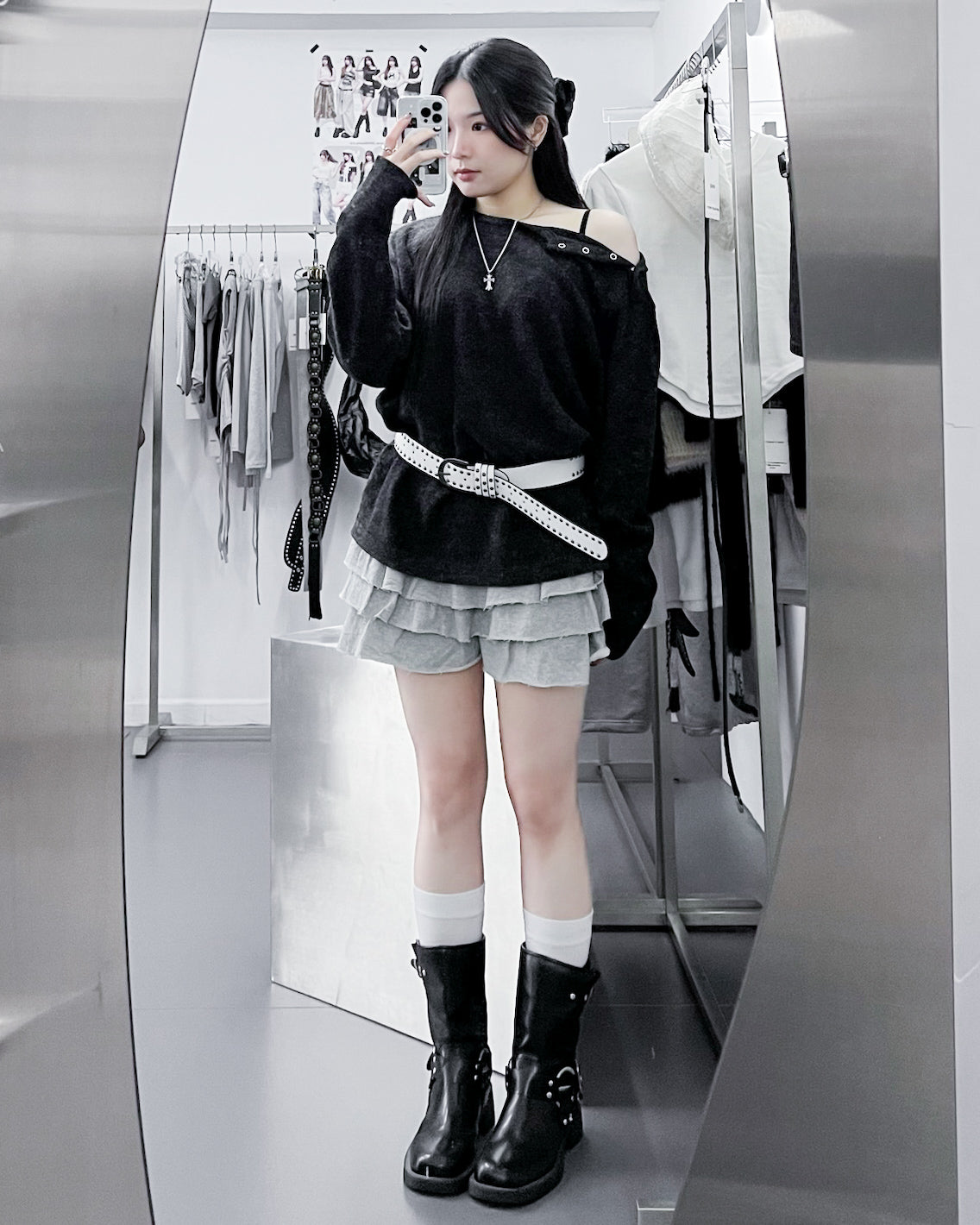 [UNISEX] 右肩啪啪鈕霧面毛茸茸長袖/ 2色