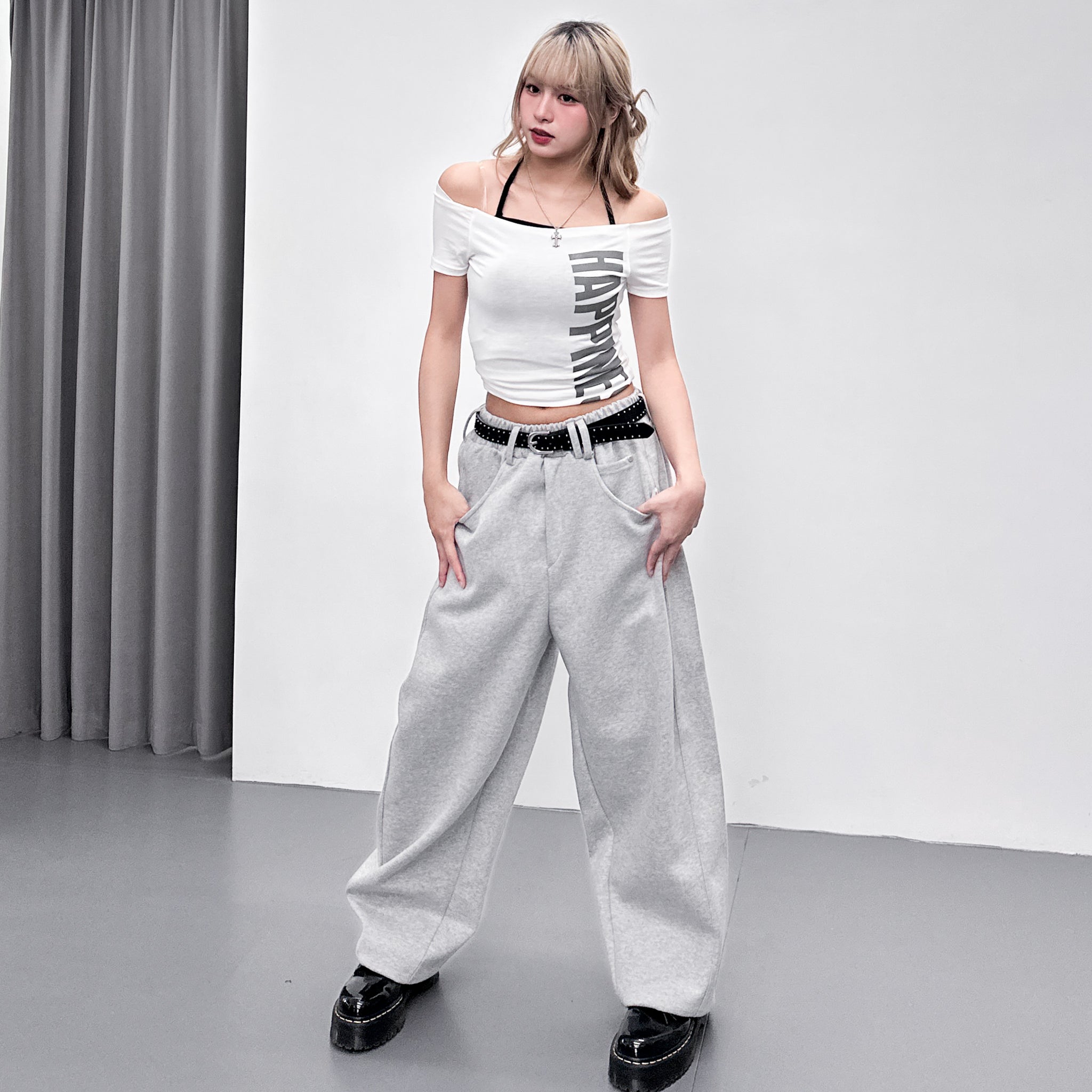 [UNISEX] 有皮帶位! 可束腳SWEATPANTS/ 1色