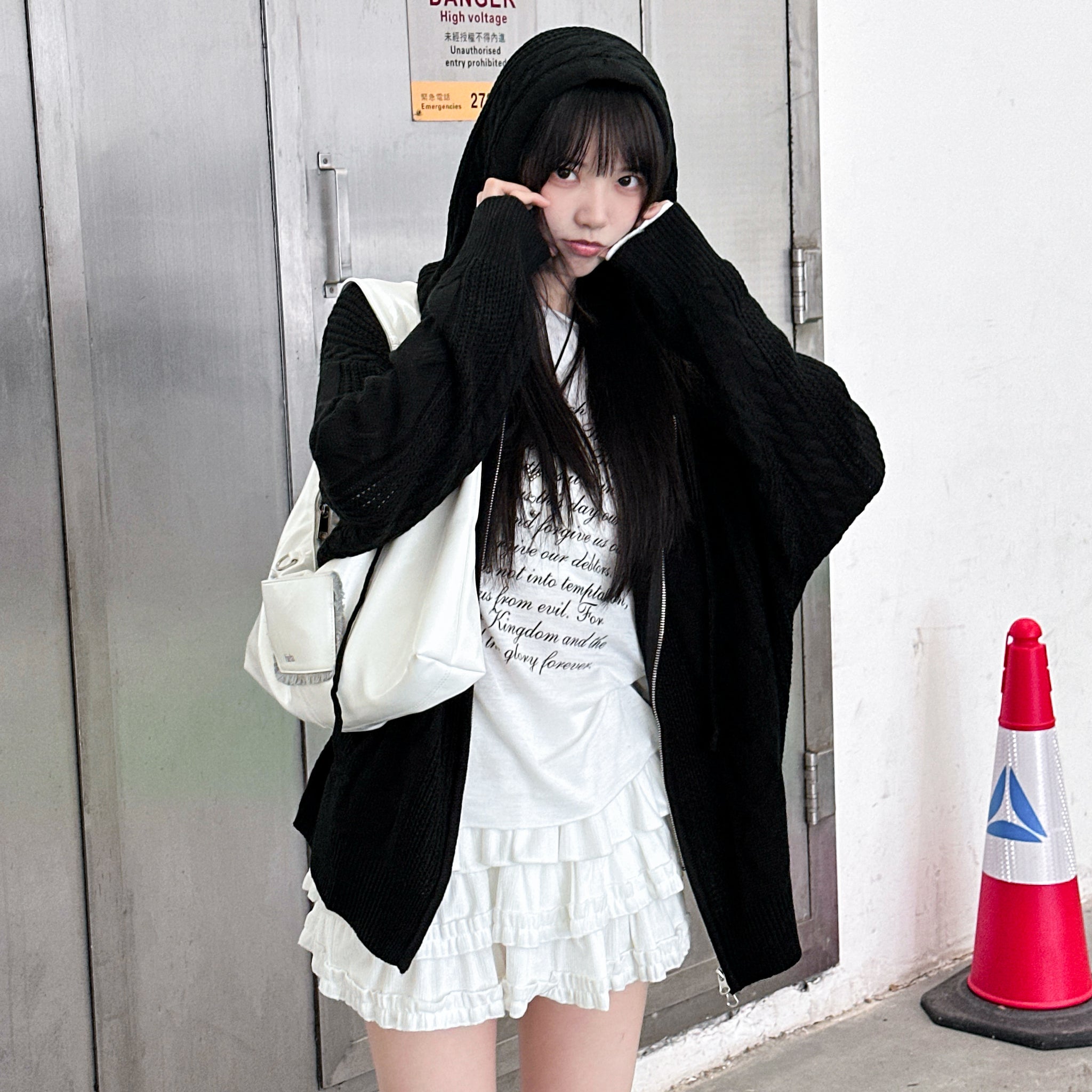 HEART CABLES ZIP-UP HOODED KNITWEAR/ 2色