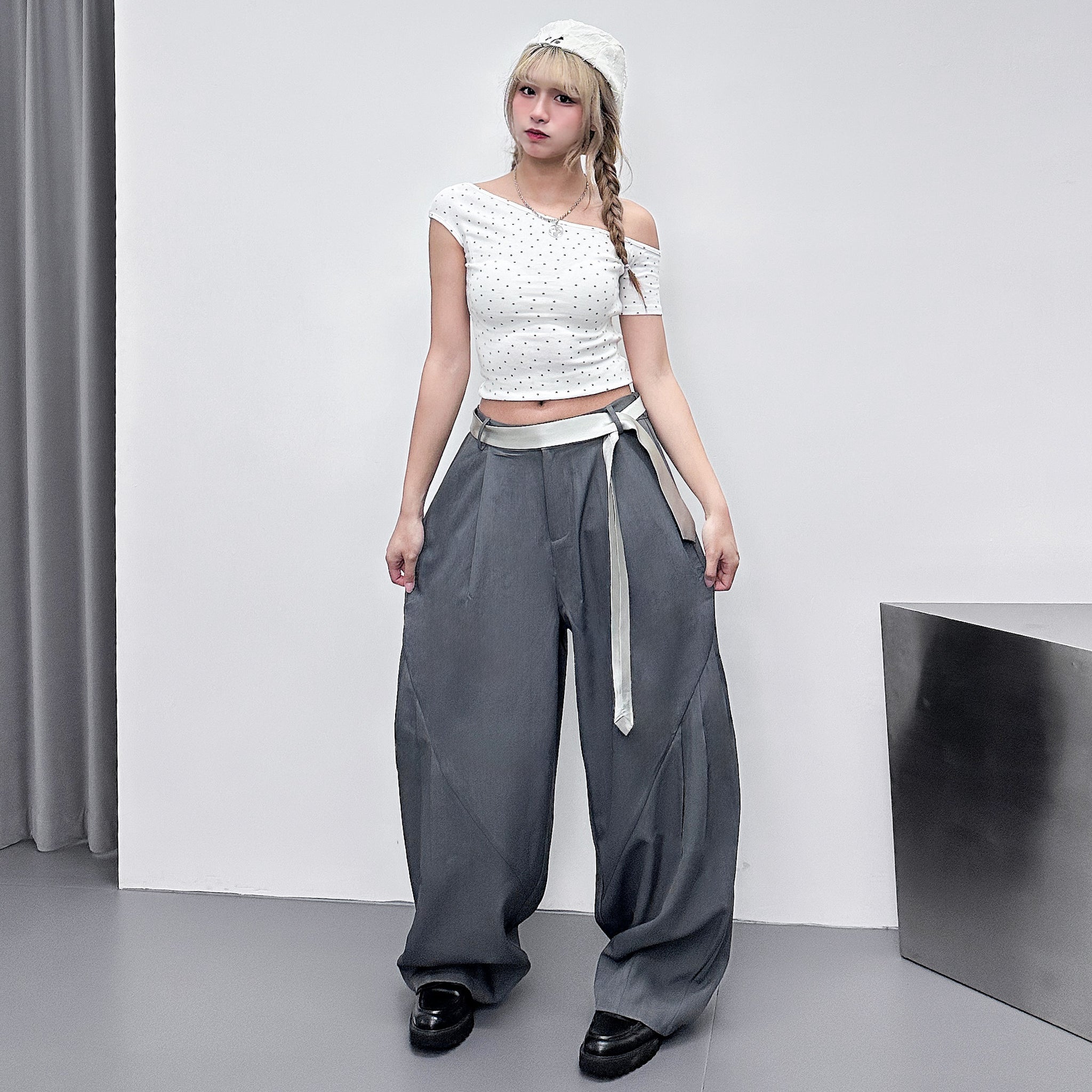 [韓妹必備] STARS UNBALANCED CROP TEE/ 3色