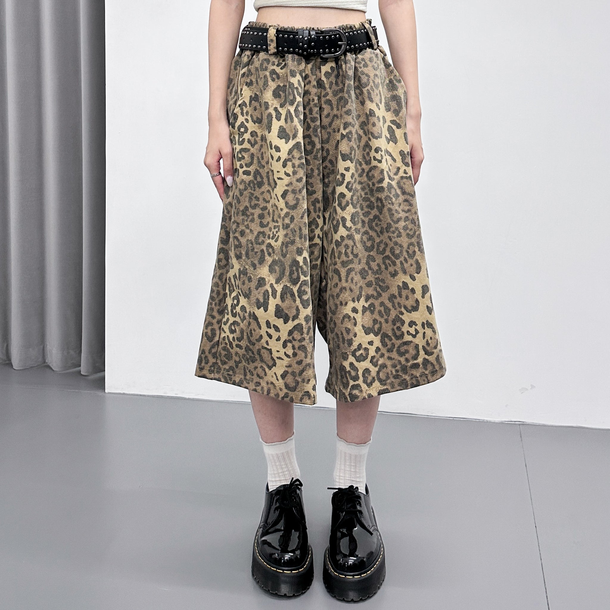 [UNISEX] 有皮帶位! LEOPARD BERMUDA PANTS/ 2色