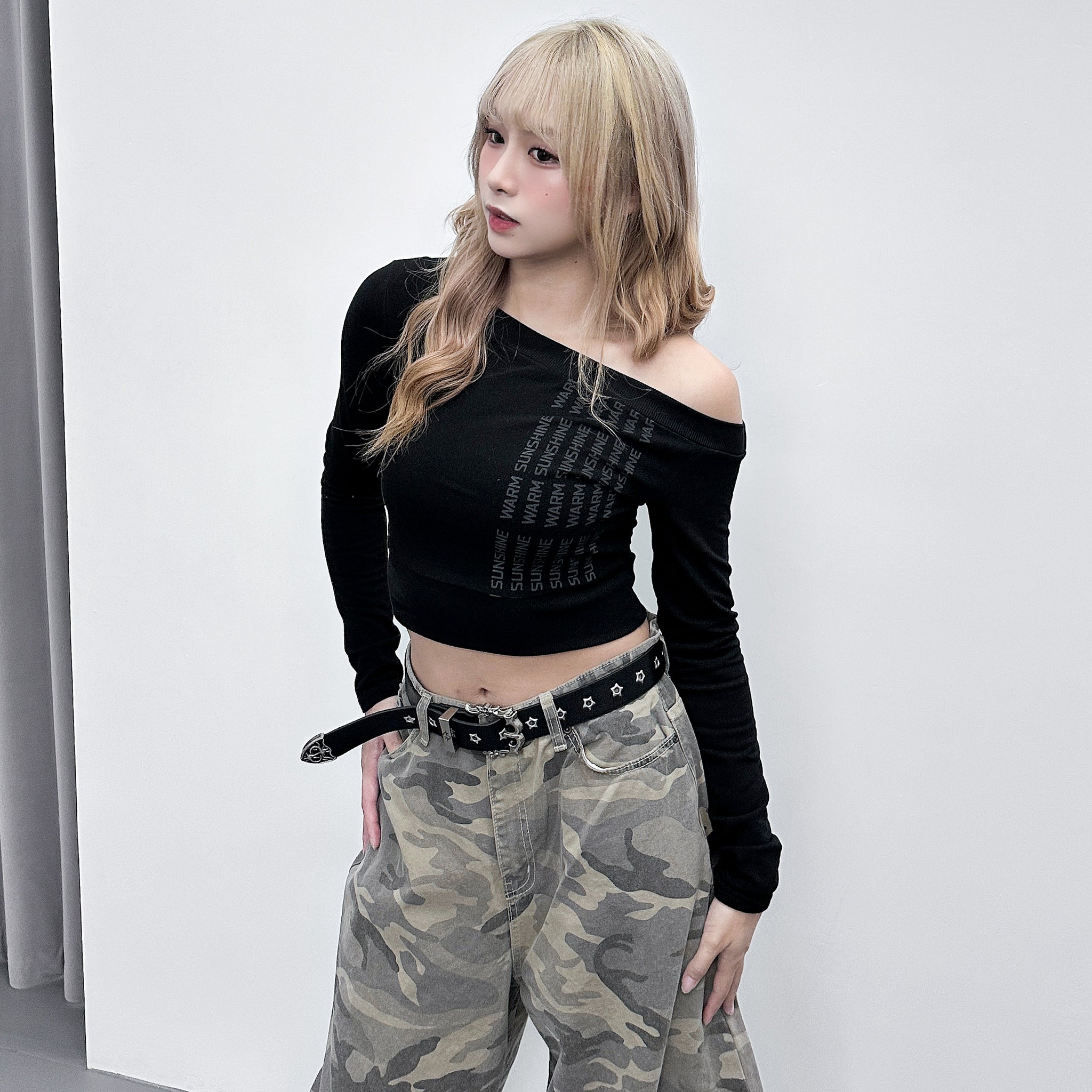 WARM SUNSHINE OFF SHOULDER LONG SLEEVE CROP TOP/ 2色