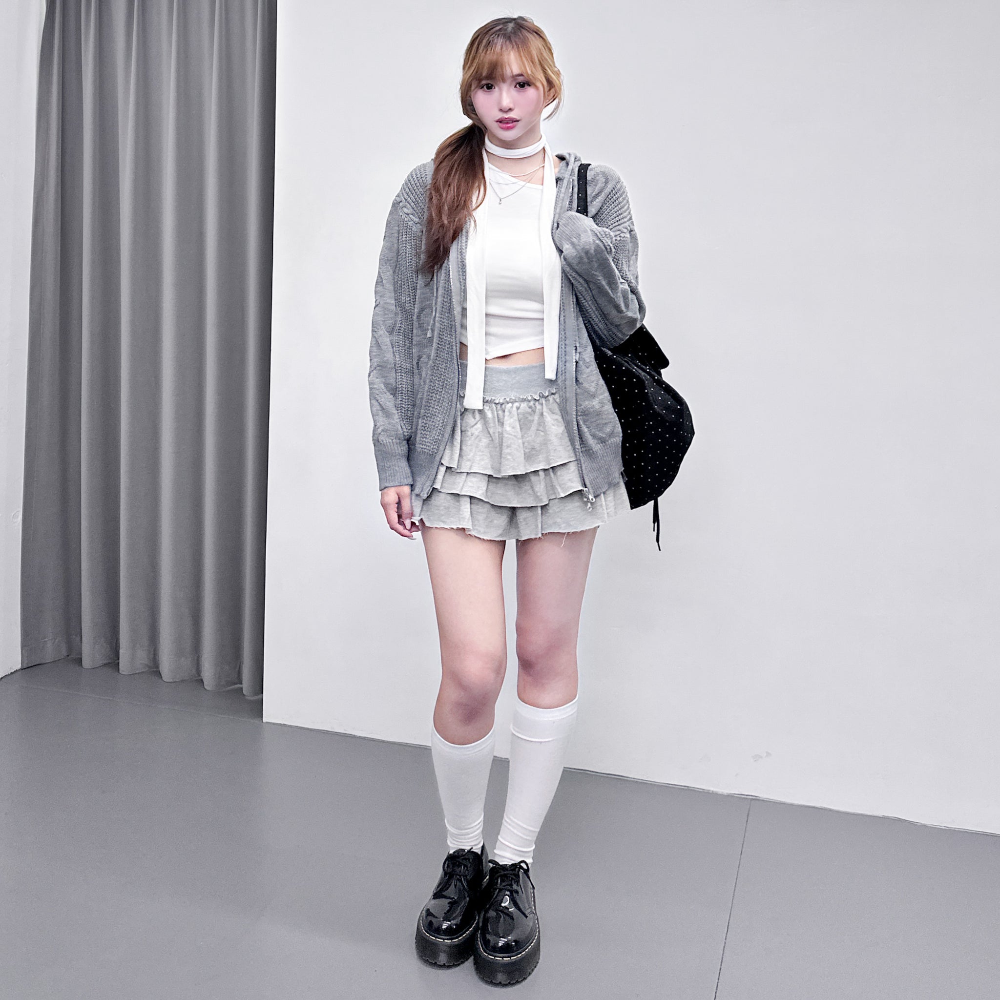 HEART CABLES ZIP-UP HOODED KNITWEAR/ 2色