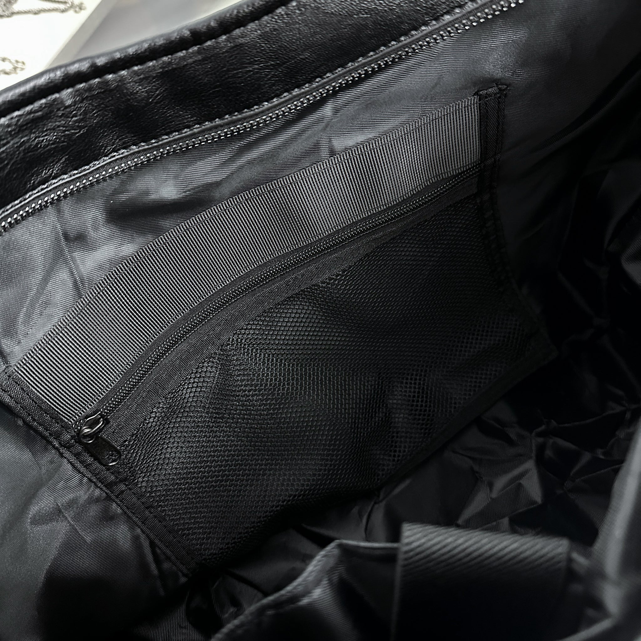 [UNISEX] NOSSAM CROSS LEATHER BAG/ 1色