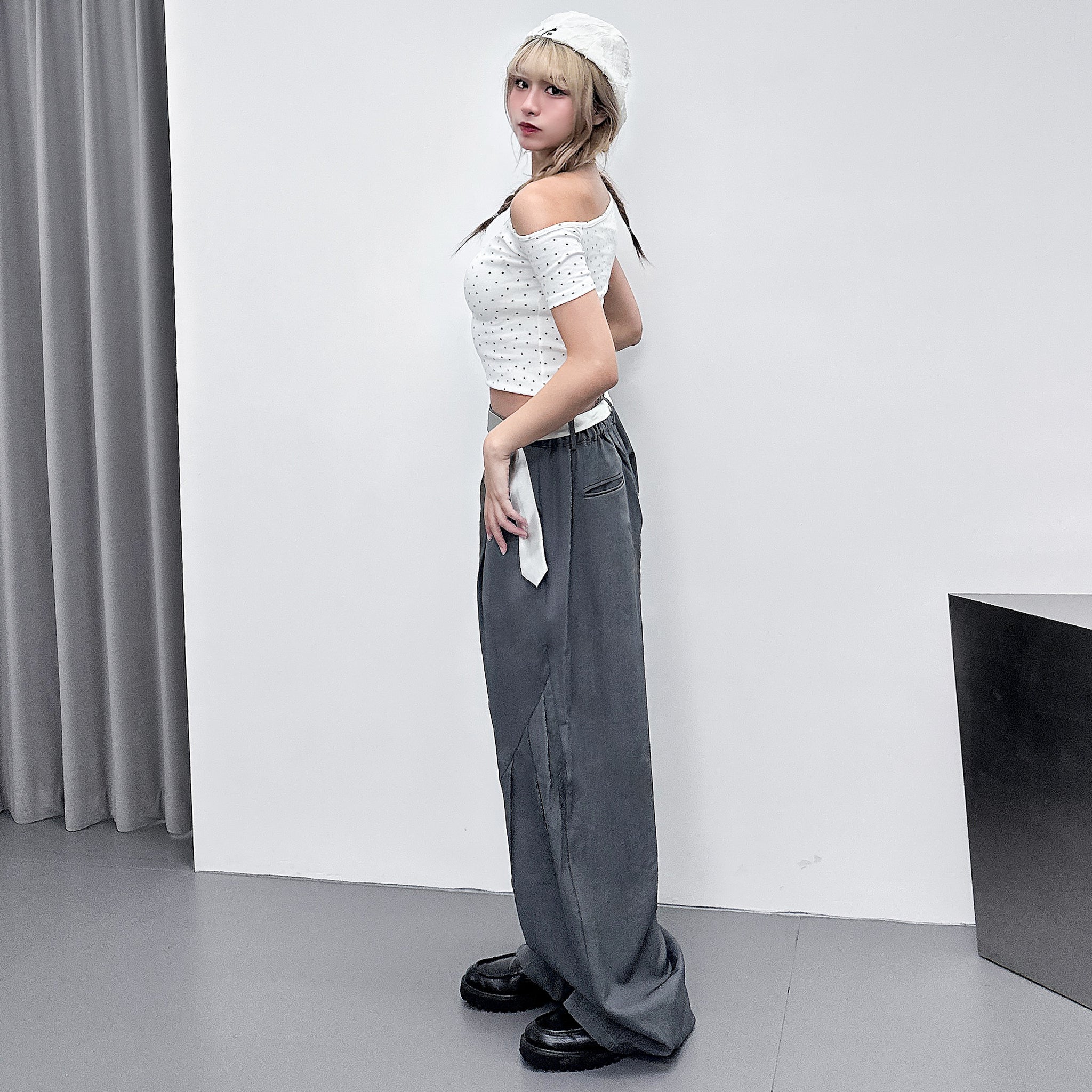 [韓妹必備] STARS UNBALANCED CROP TEE/ 3色