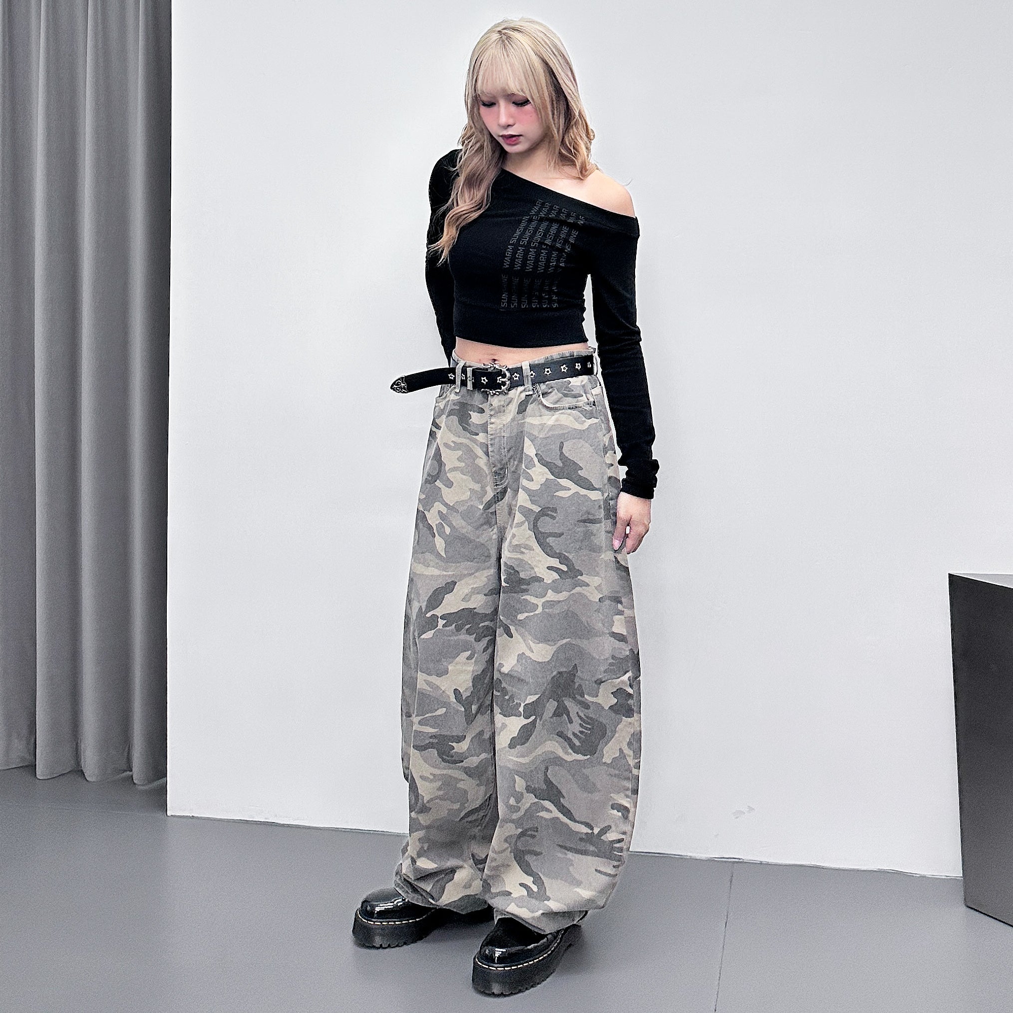 WARM SUNSHINE OFF SHOULDER LONG SLEEVE CROP TOP/ 2色