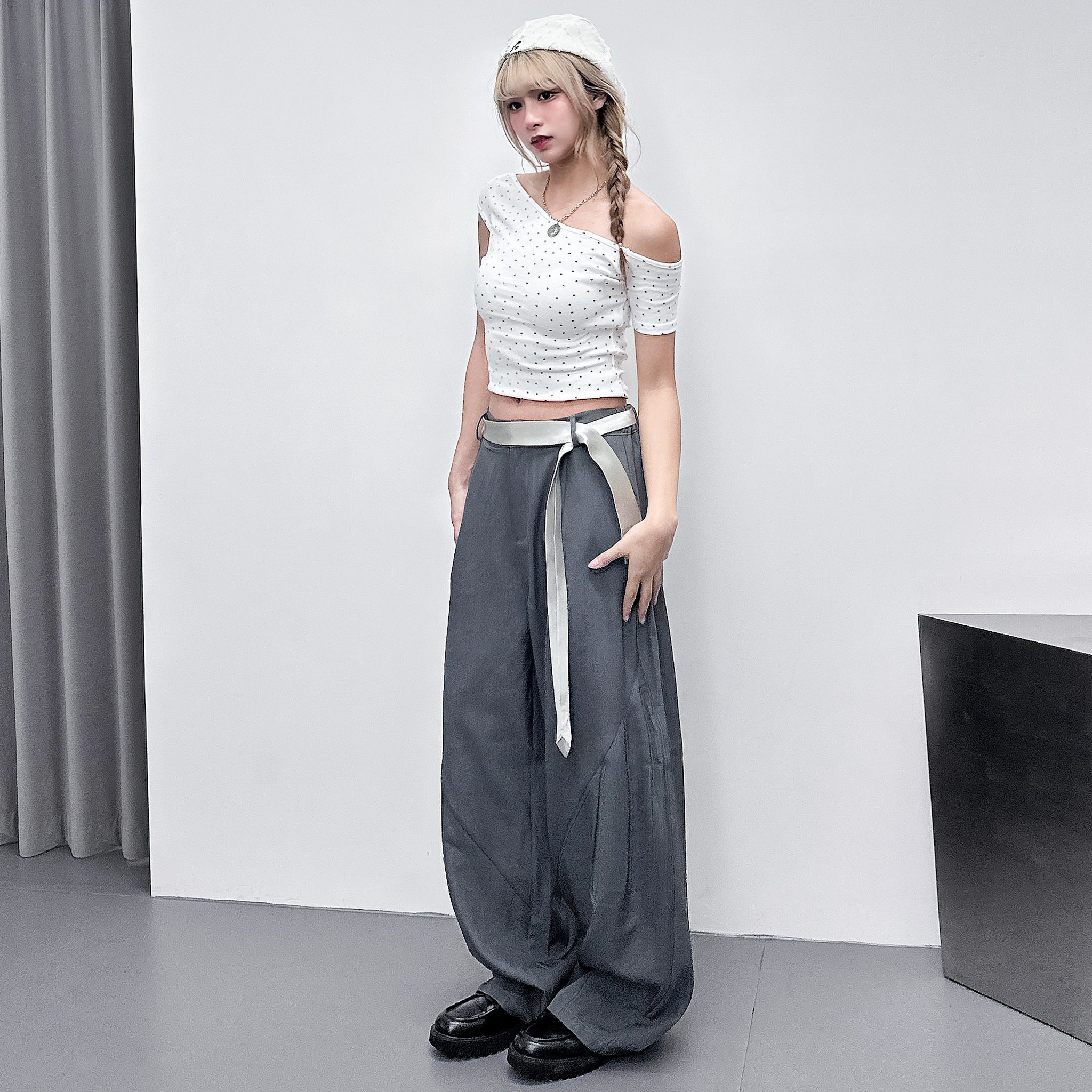 [韓妹必備] STARS UNBALANCED CROP TEE/ 3色