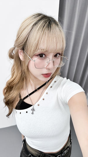 HOLLOW RIVET ONE-SHOULDER CROP TOP/ 2色