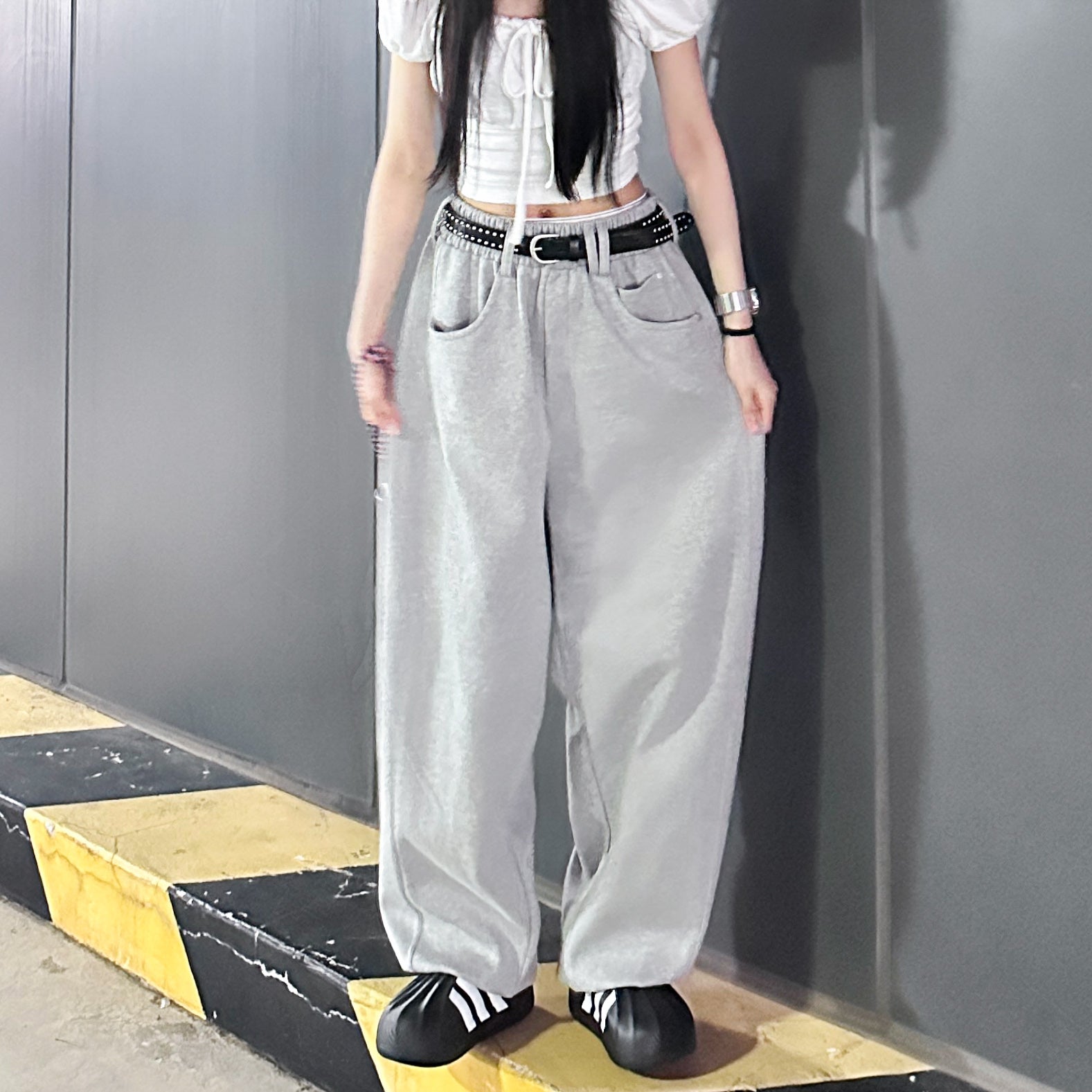 [UNISEX] 有皮帶位! 可束腳SWEATPANTS/ 1色