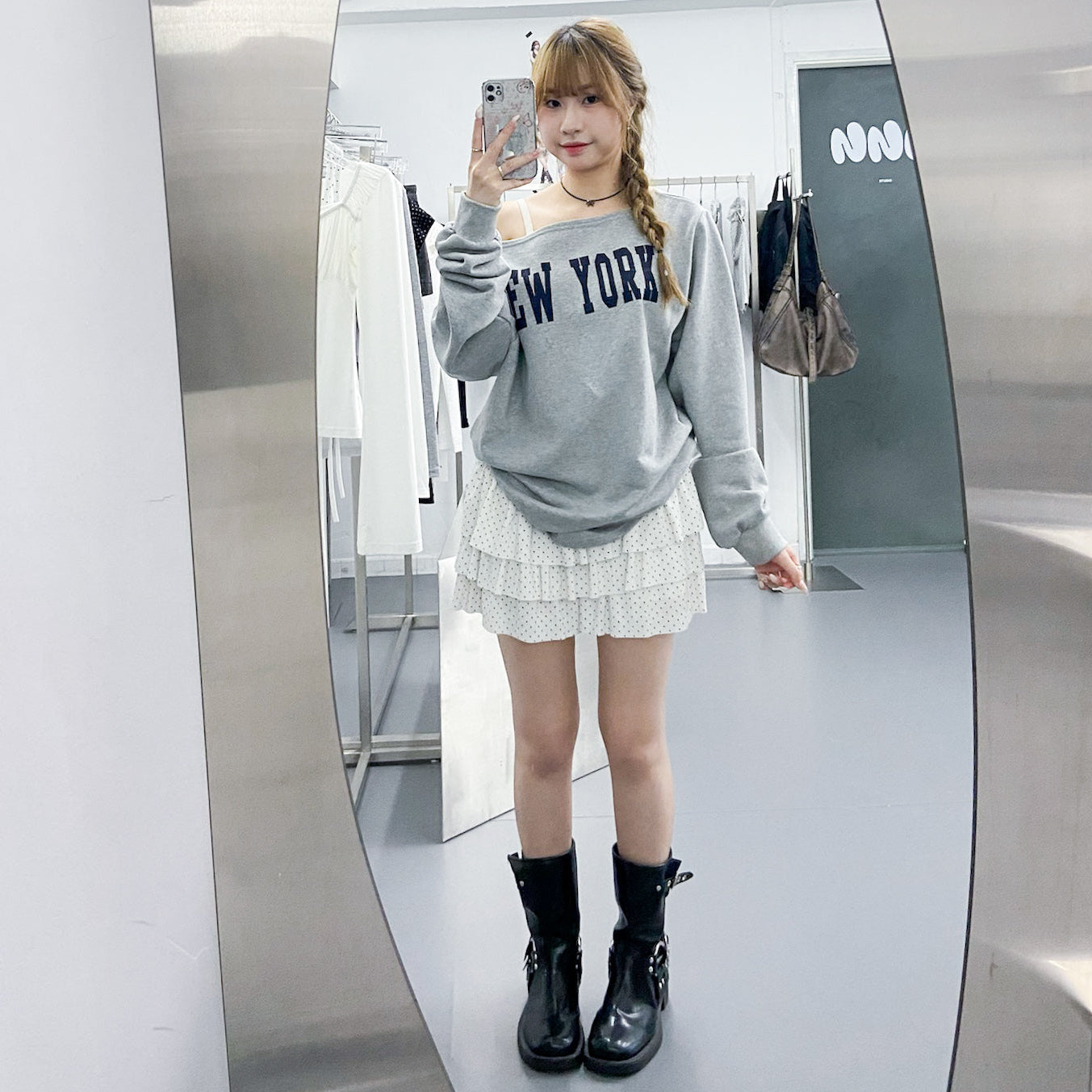 NEW YORK BOAT-NECK OFF SHOULDER SWEATSHIRT/ 1色