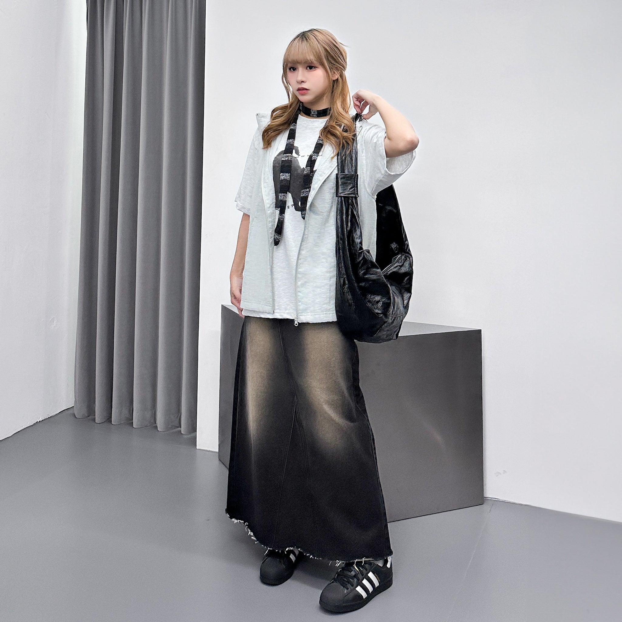 [UNISEX] BLACK CAT OVERFIT TEE/ 1色