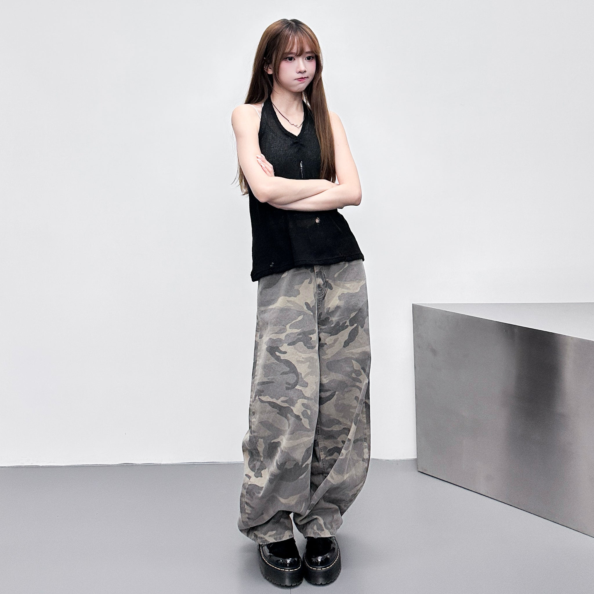 DAMAGE HALTER NECK SLEEVELESS KNIT/ 2色