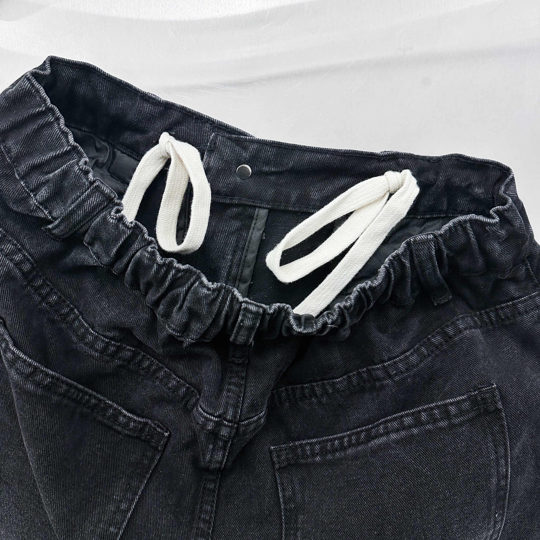 [UNISEX彎刀褲] BLACK WASHED SCIMITAR DENIM PANTS/ 1色