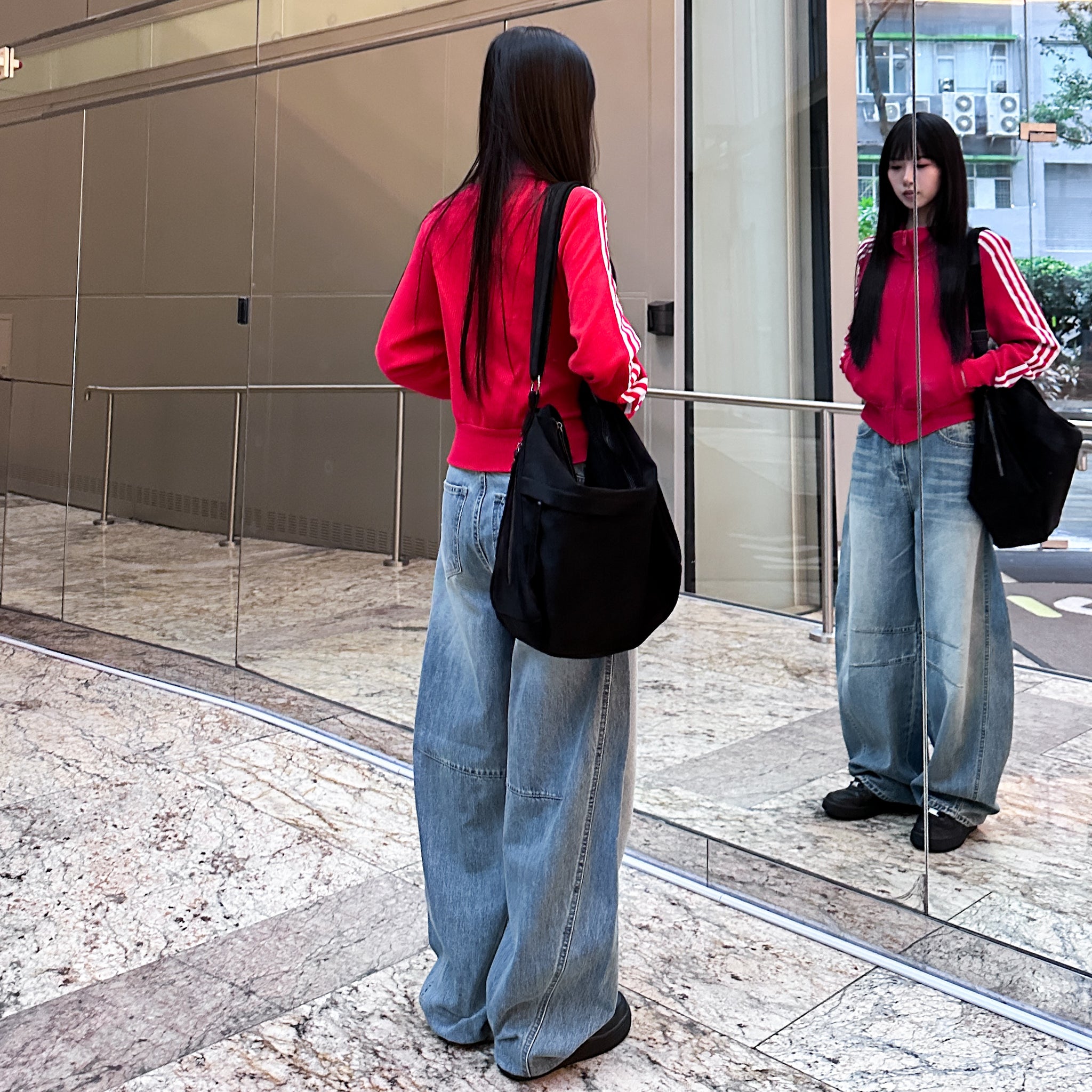 [UNISEX] SUEDE CROSS BAG/ 1色