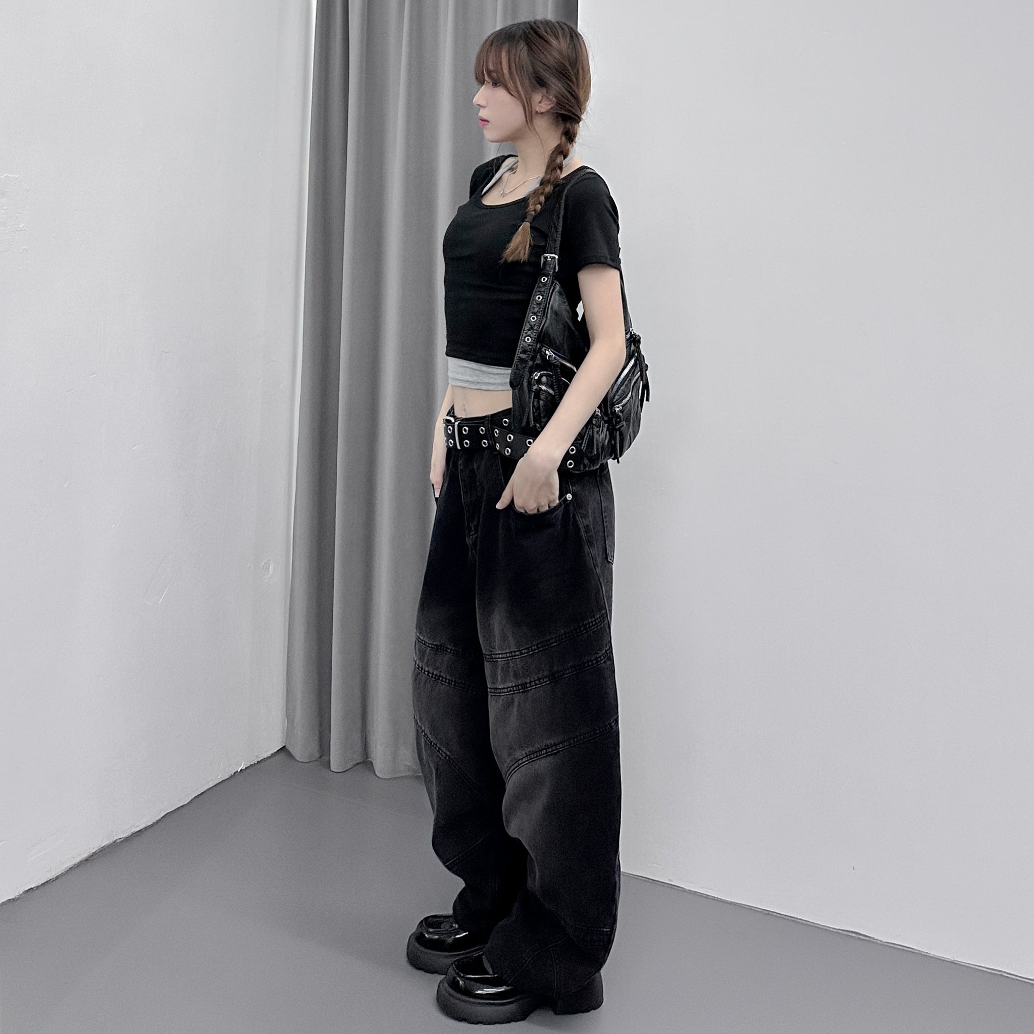 [UNISEX彎刀褲] BLACK WASHED SCIMITAR DENIM PANTS/ 1色
