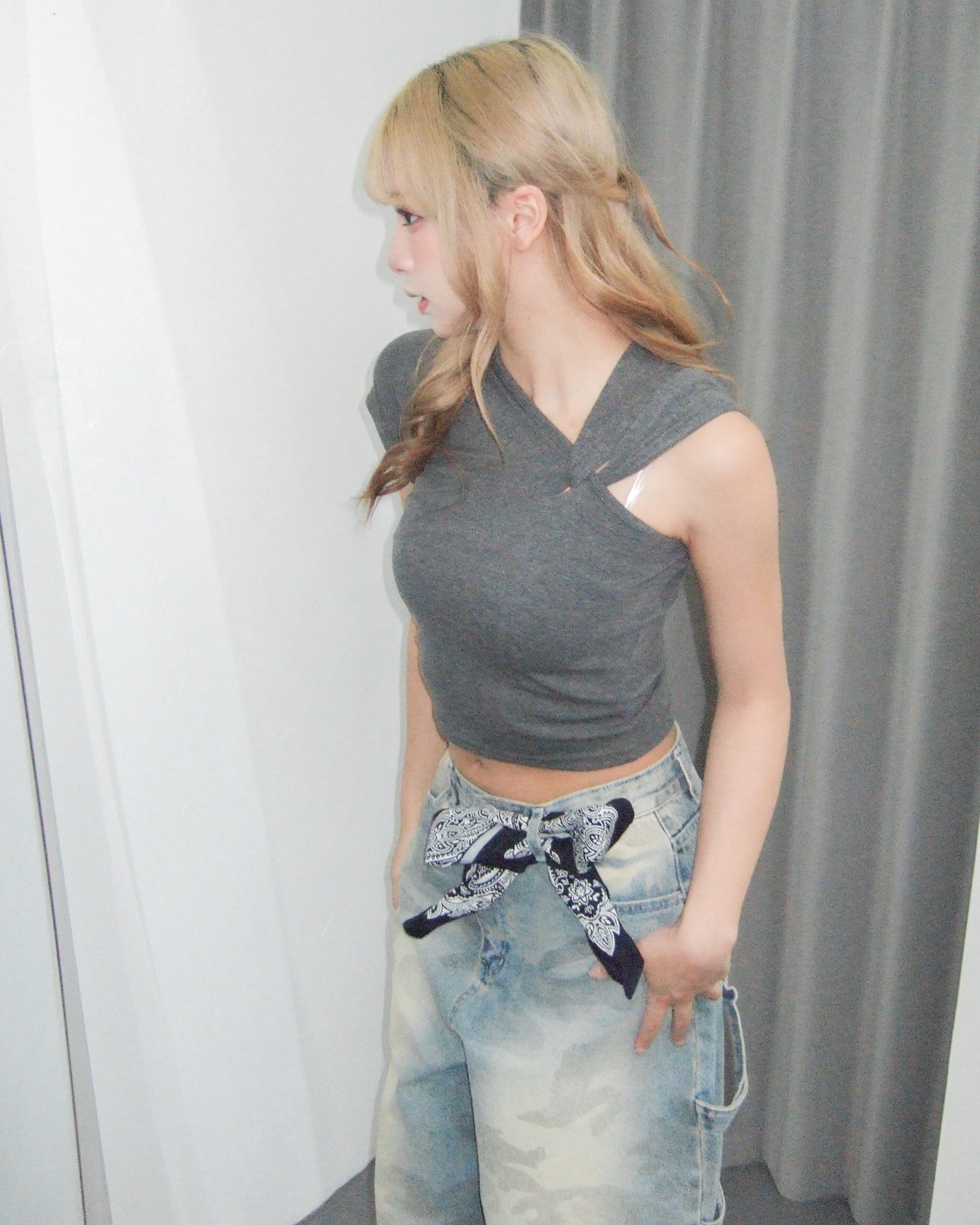 [2WAY] UNTIE THE KNOT CROP TEE/ 2色