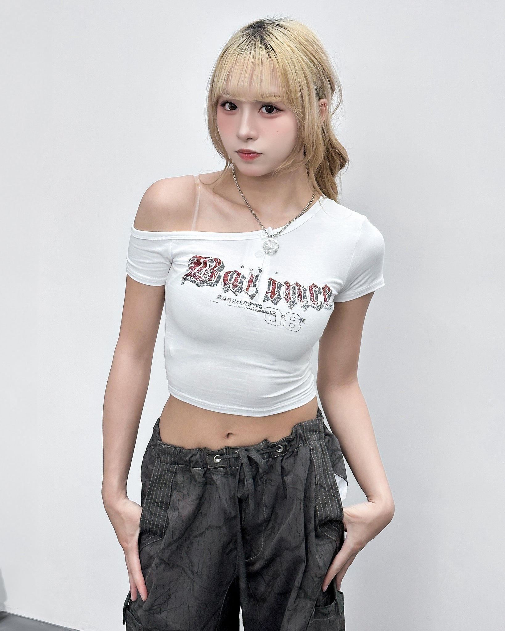 JENNY OFF SHOULDER CROP TEE/ 2色