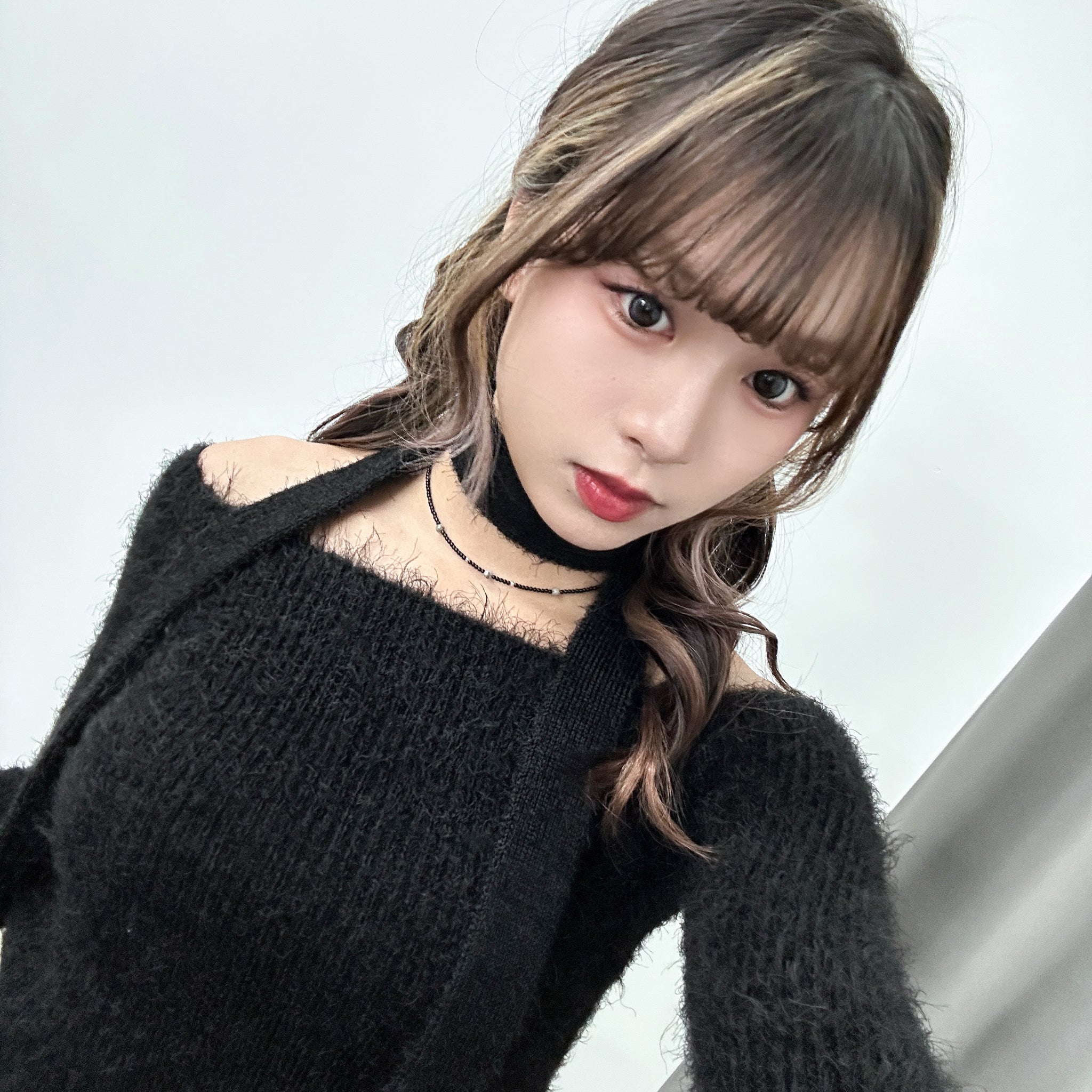 女人味UP毛茸茸SLIM OFF SHOULDER KNITWEAR+頸帶/ 4色