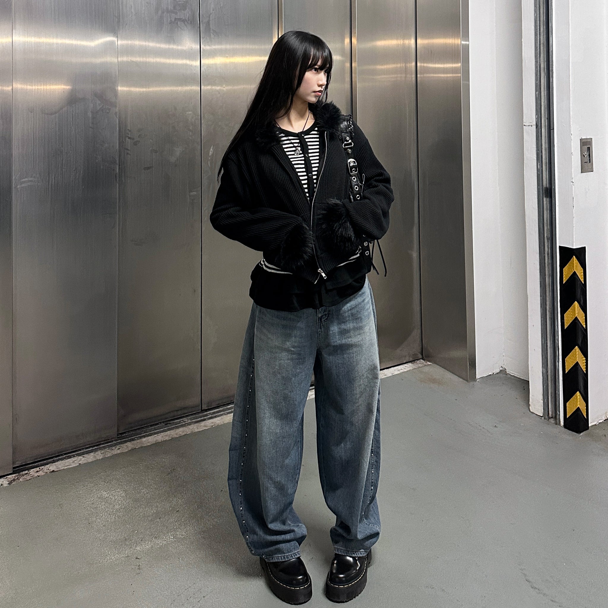 [BEST] 毛毛綑邊SEMI CROP OUTER/ 1色