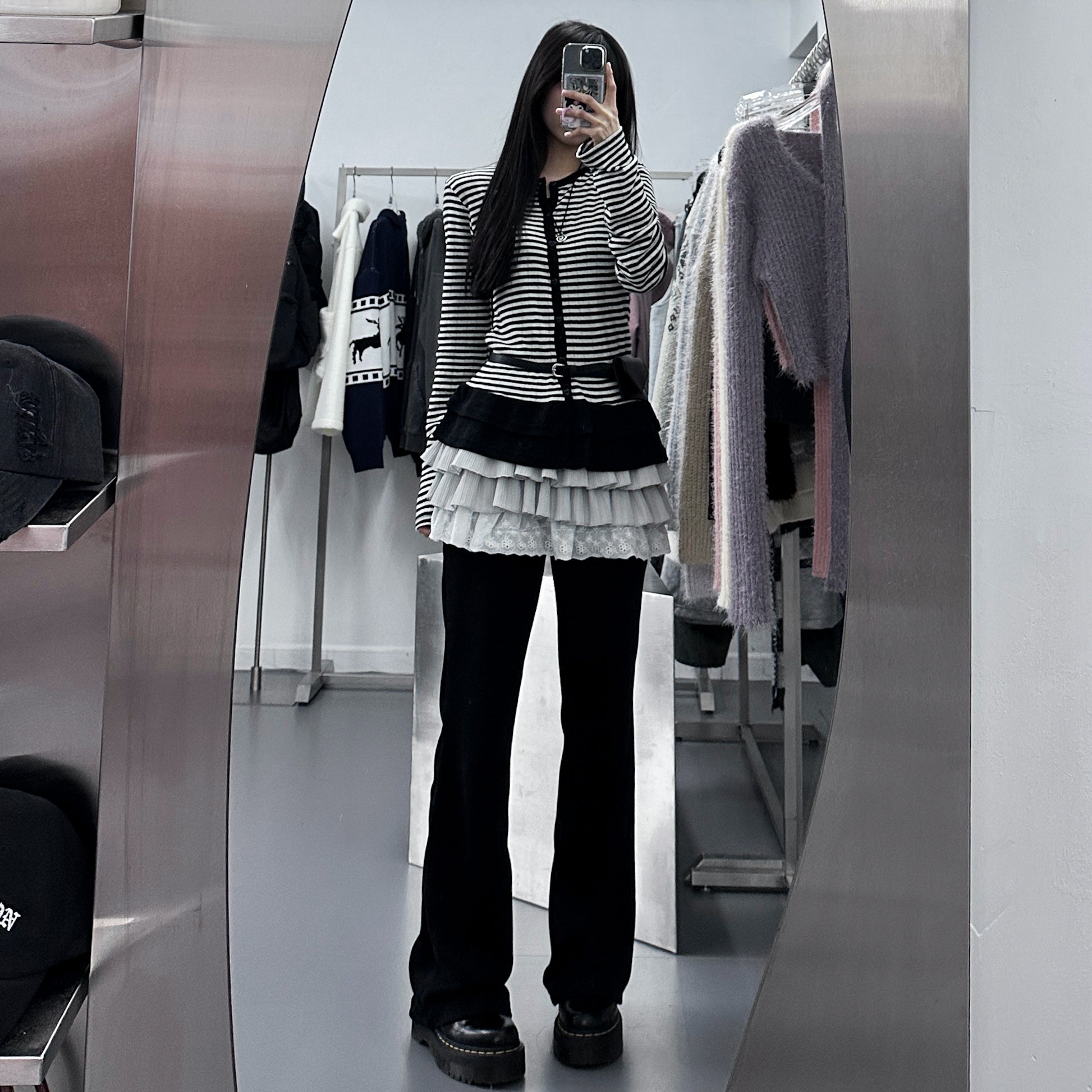 [心型鈕+細微通花] STRIPED RUFFLE LAYERED CARDIGAN/ 2色