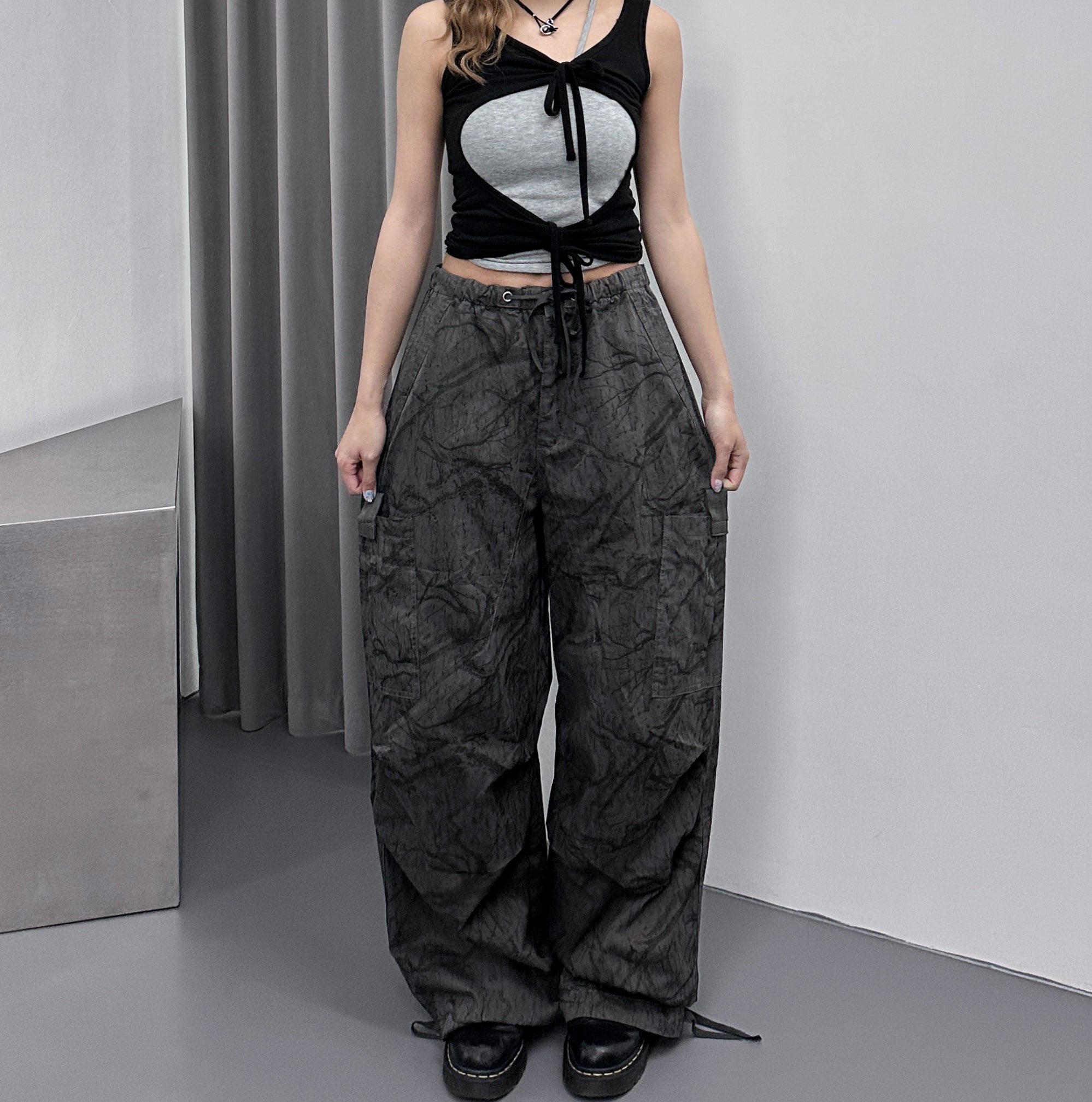 MAPLE LEAF CARGO PANTS/ 1色