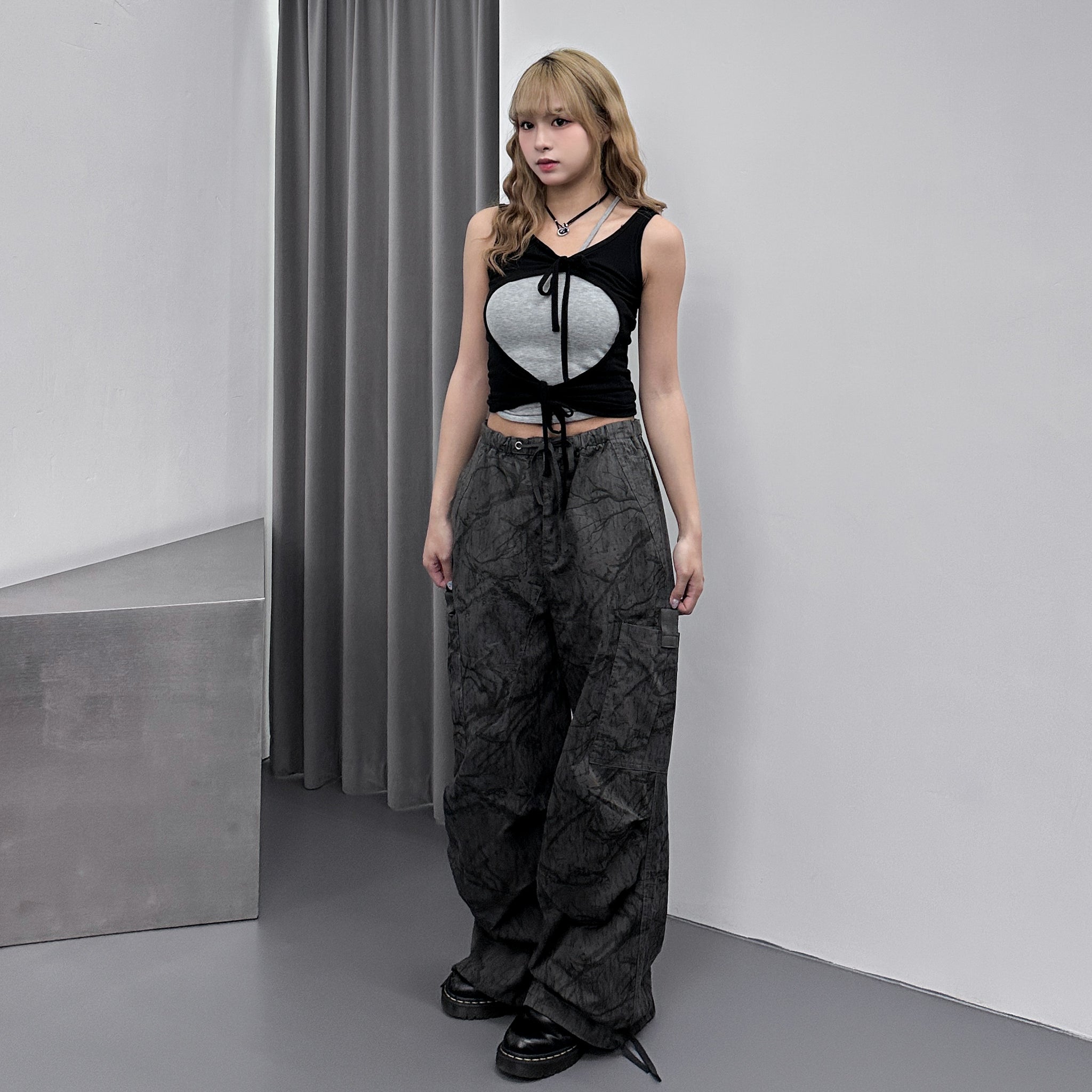 MAPLE LEAF CARGO PANTS/ 1色