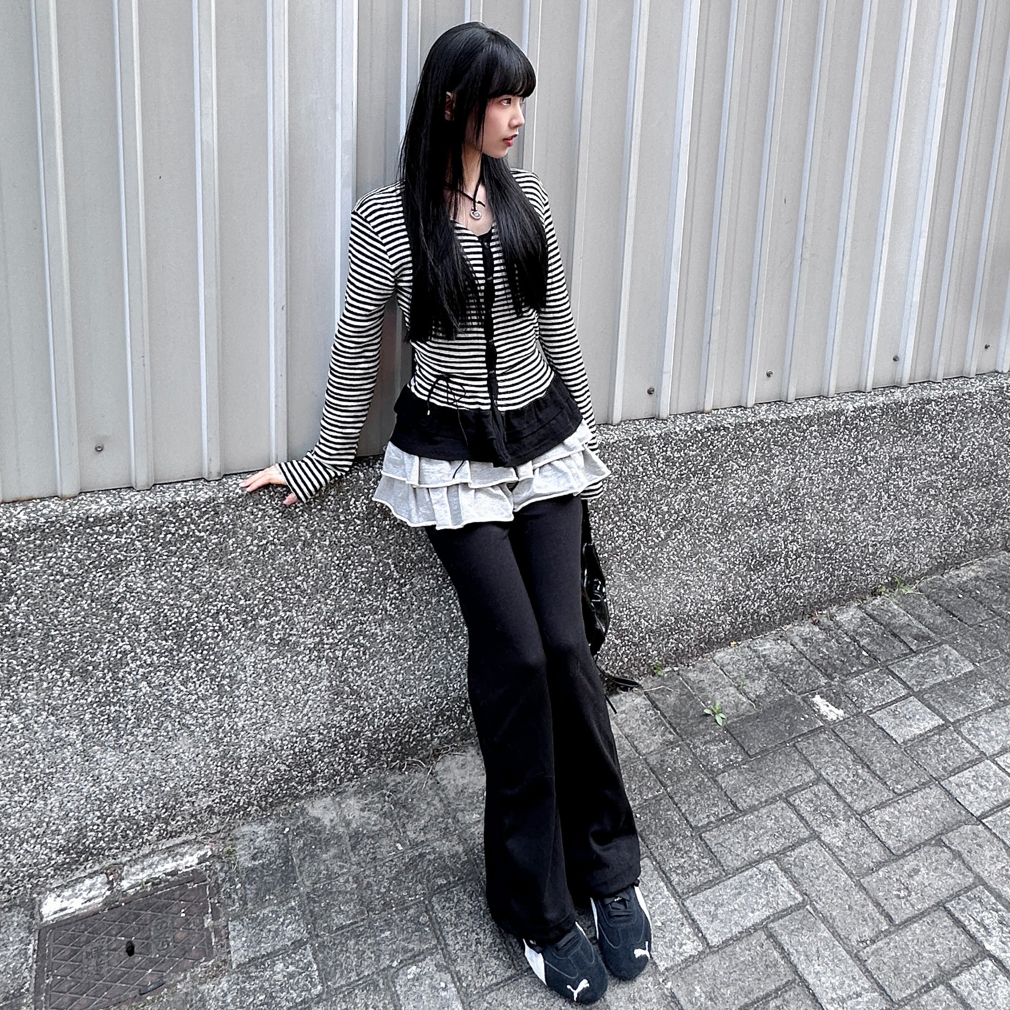[心型鈕+細微通花] STRIPED RUFFLE LAYERED CARDIGAN/ 2色