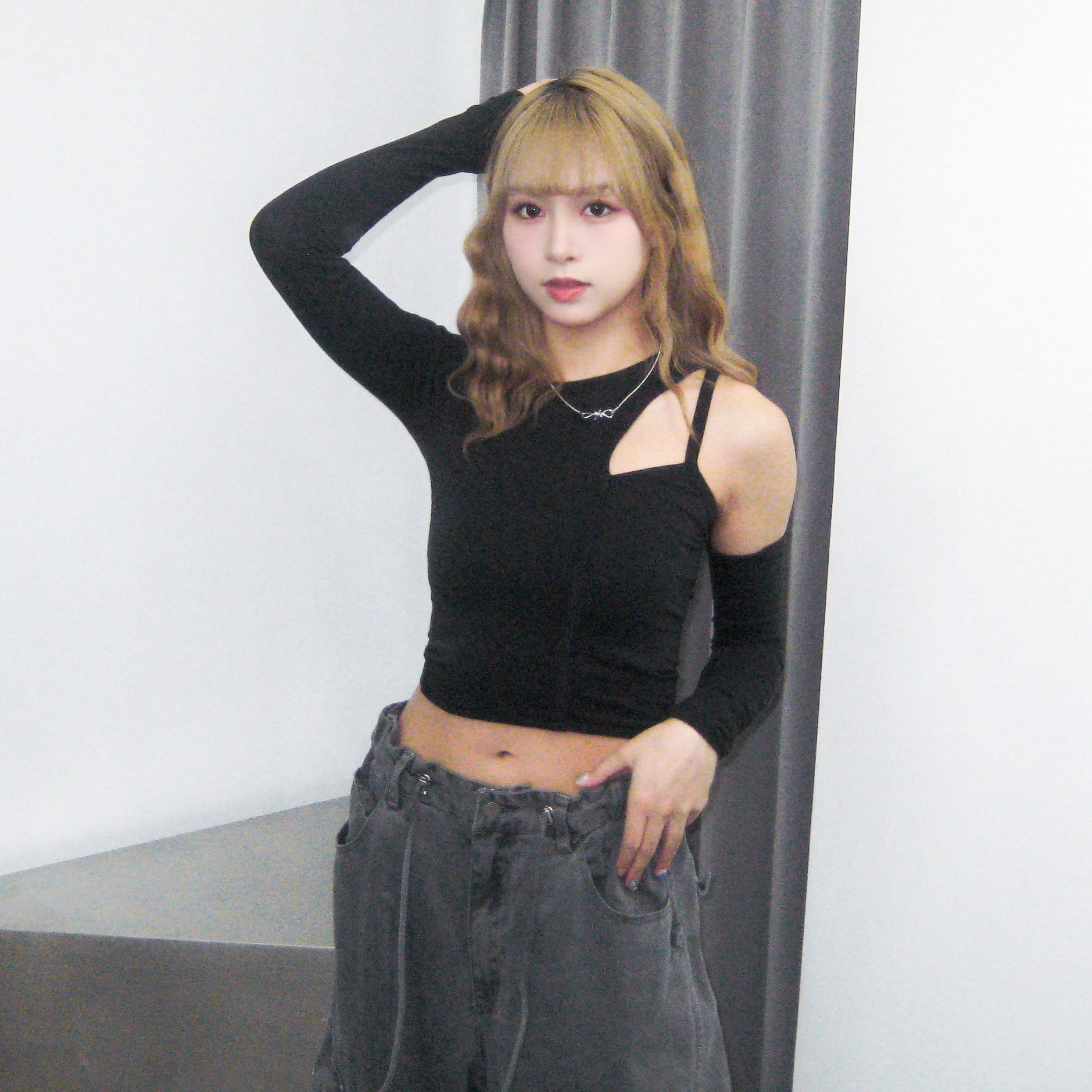 [HOT] UNBALANCE LONG SLEEVE/ 2色