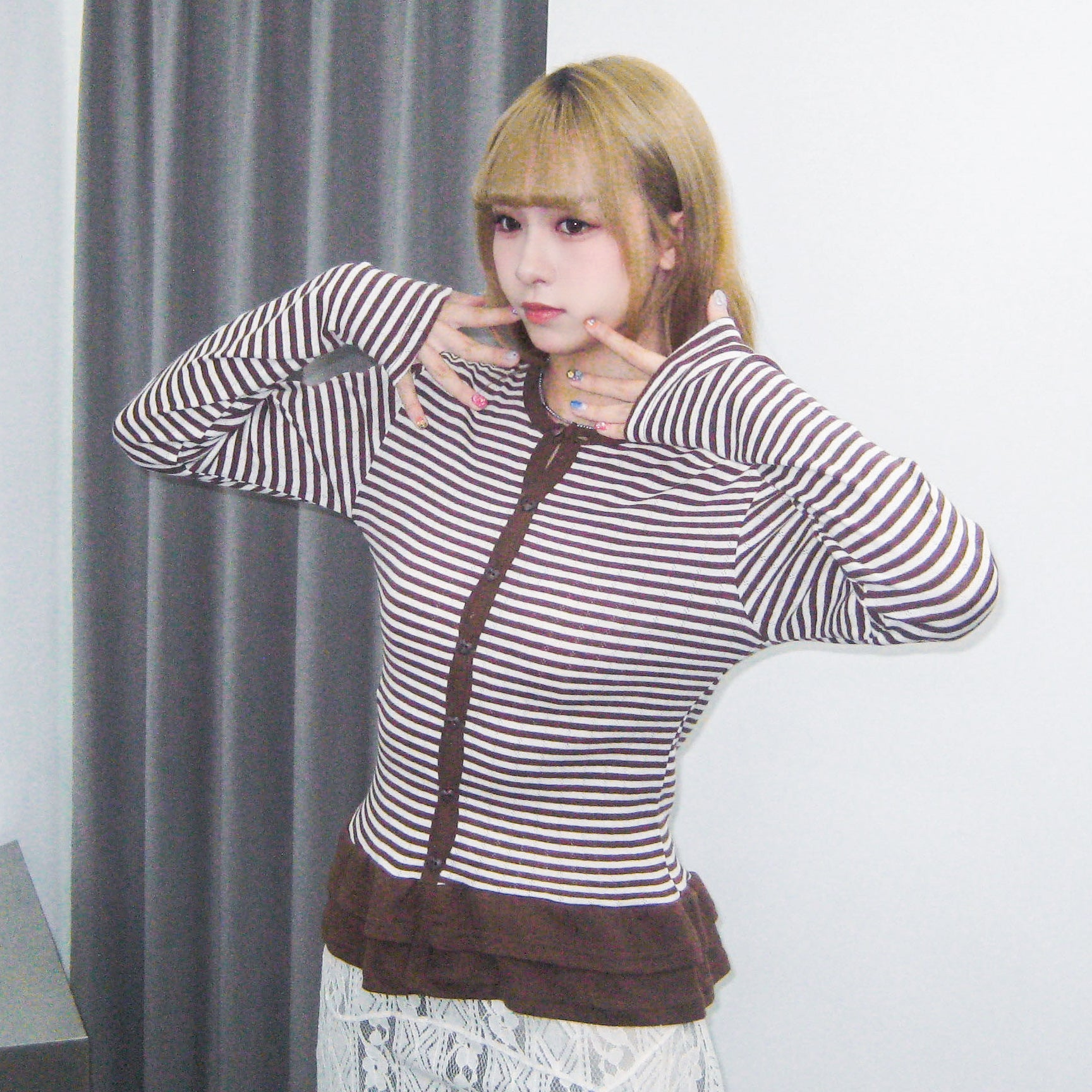 [心型鈕+細微通花] STRIPED RUFFLE LAYERED CARDIGAN/ 2色
