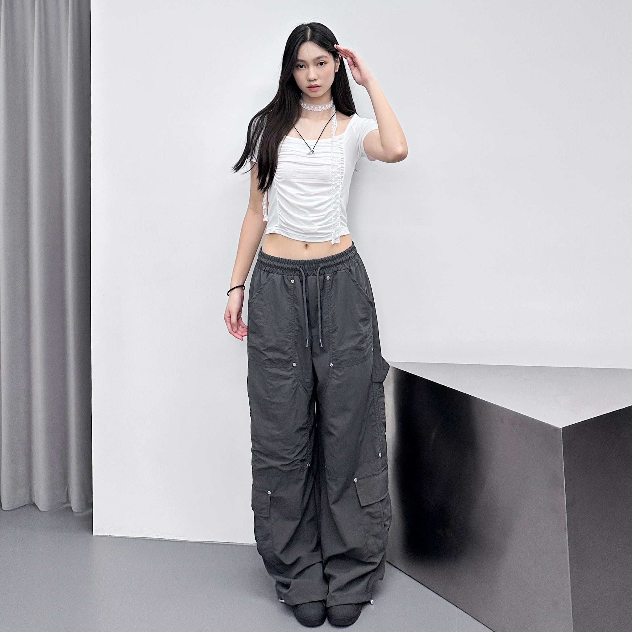 [UNISEX] RIVET WIDE NYLON PANTS/ 2色