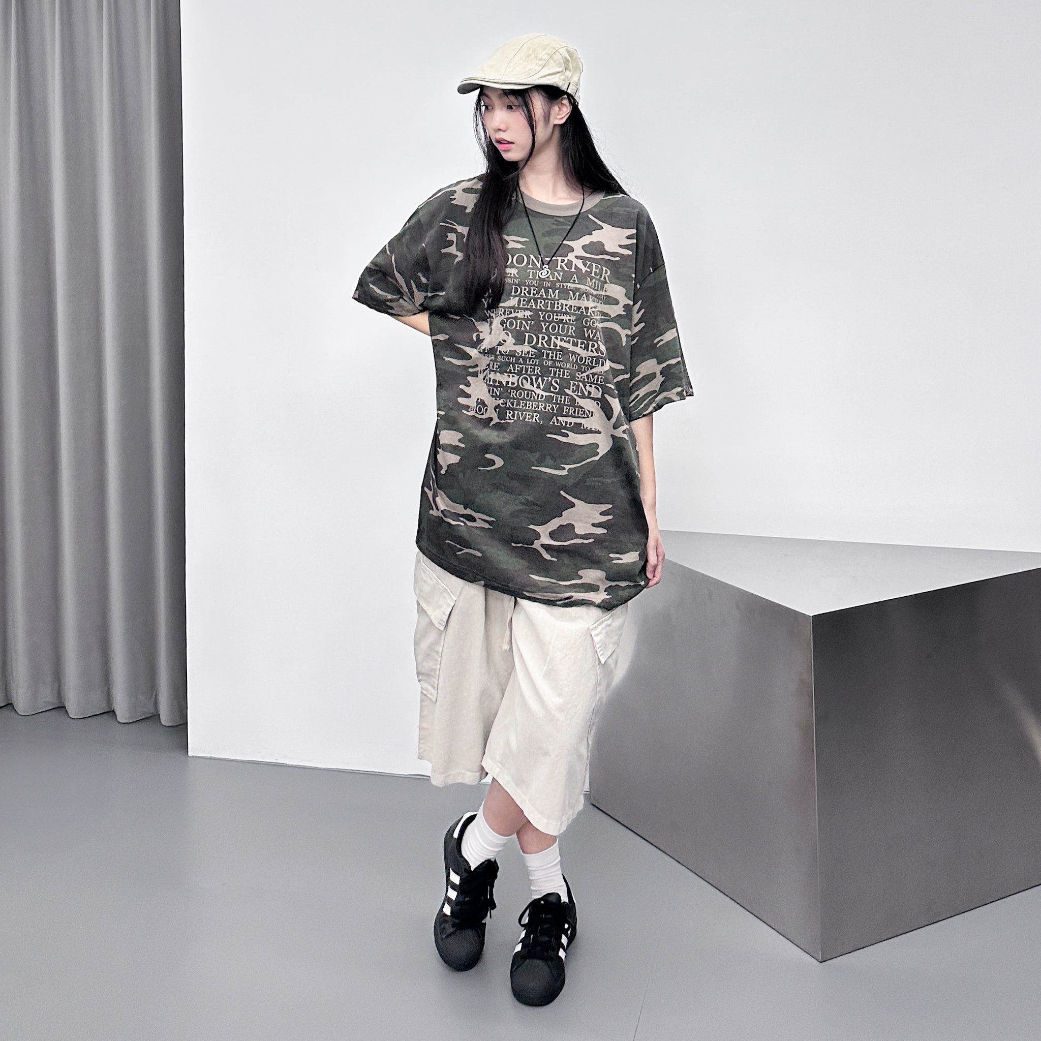 [UNISEX] PIGMENT CARGO BERMUDA PANTS/ 2色