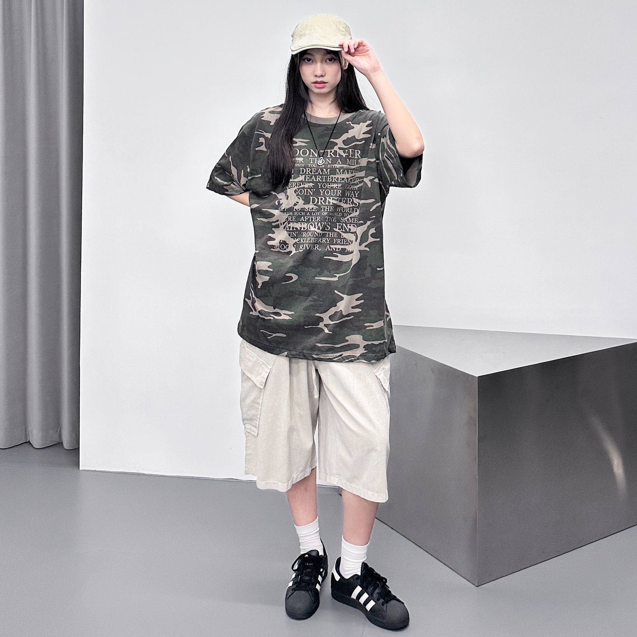 [UNISEX] PIGMENT CARGO BERMUDA PANTS/ 2色