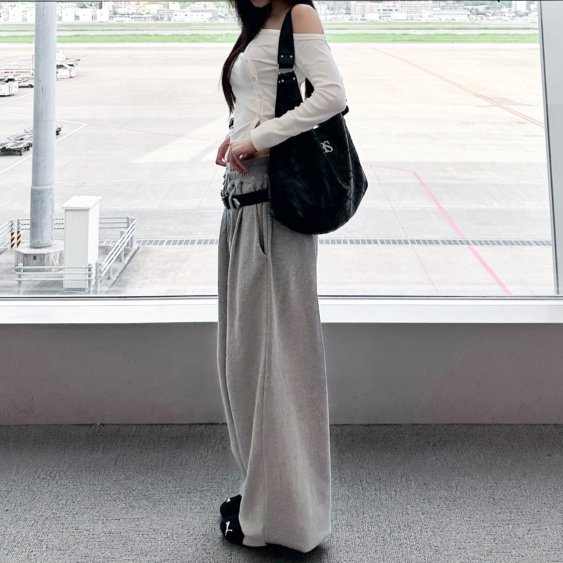 [UNISEX 高個子OK!] 有皮帶位! 可束腳EXTRA WIDE SWEATPANTS/ 1色
