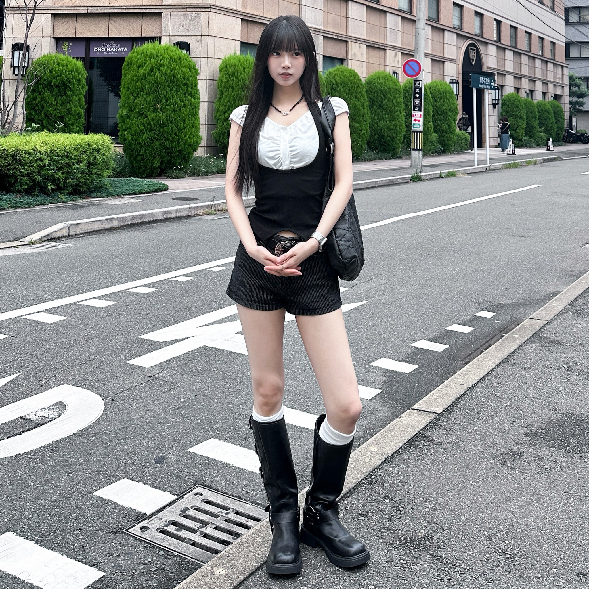 [心心銀釘] STRAIGHT STRIPES SHORTS/ 1色