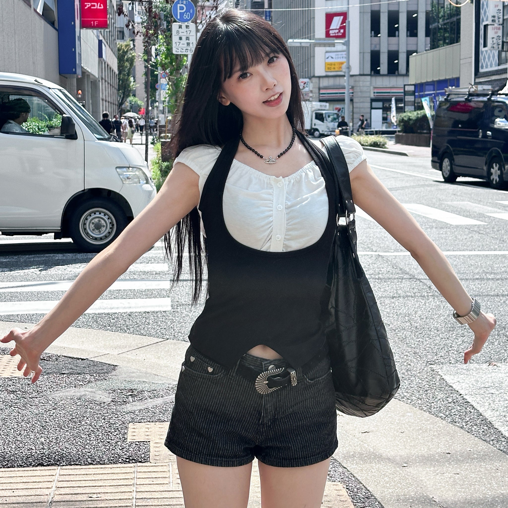 [心心銀釘] STRAIGHT STRIPES SHORTS/ 1色