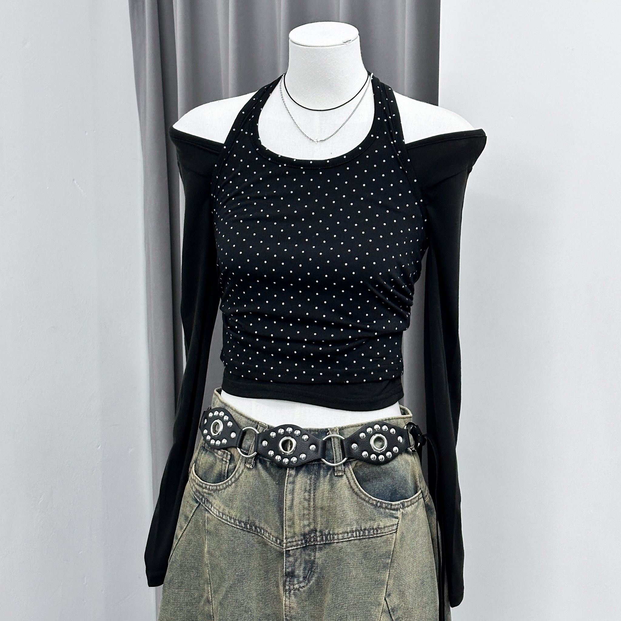 [SET] DOT DOT HALTER TOP LAYERED LONG SLEEVE SET/ 3色