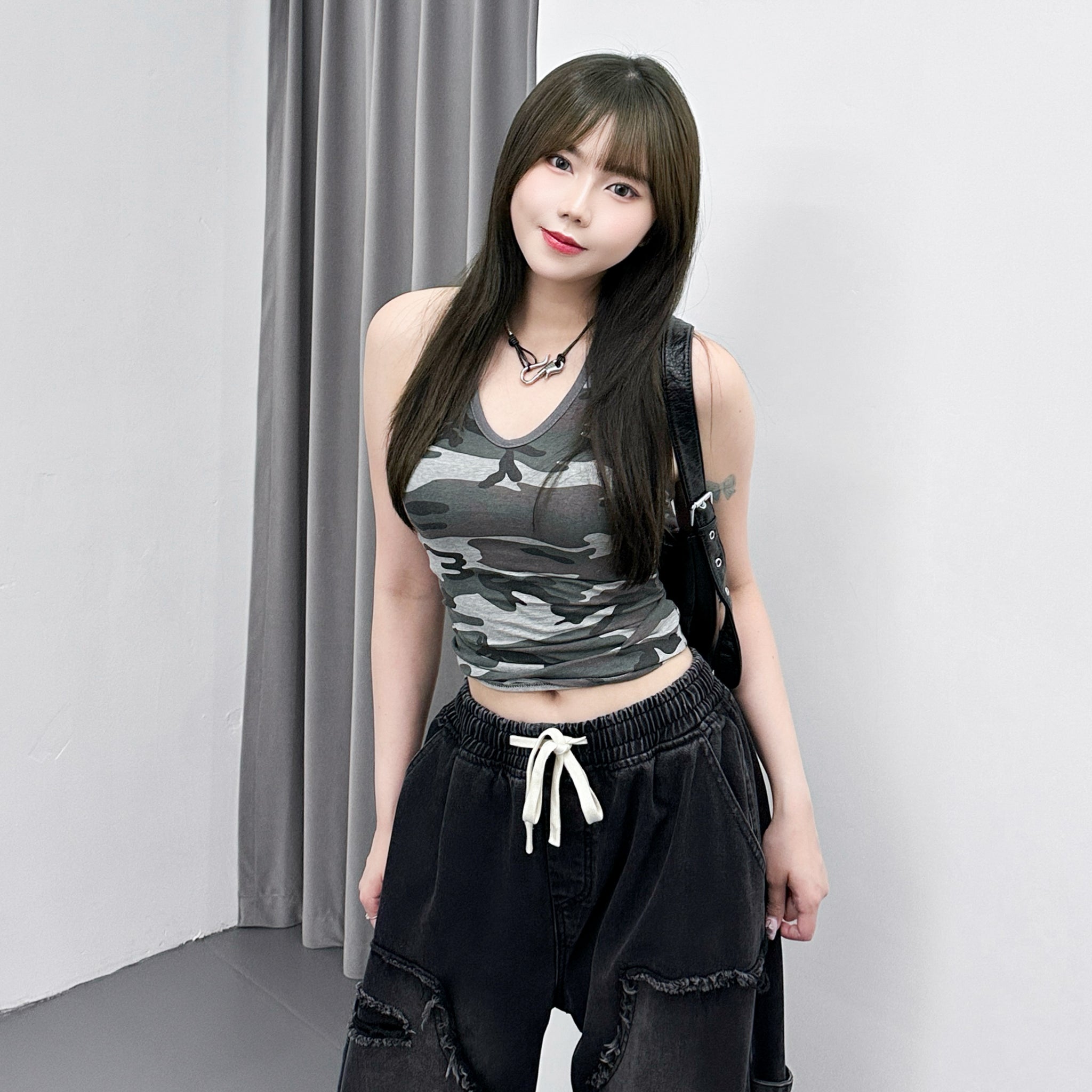 CAMOUFLAGE HALTER NECK SLEEVELESS/ 1色