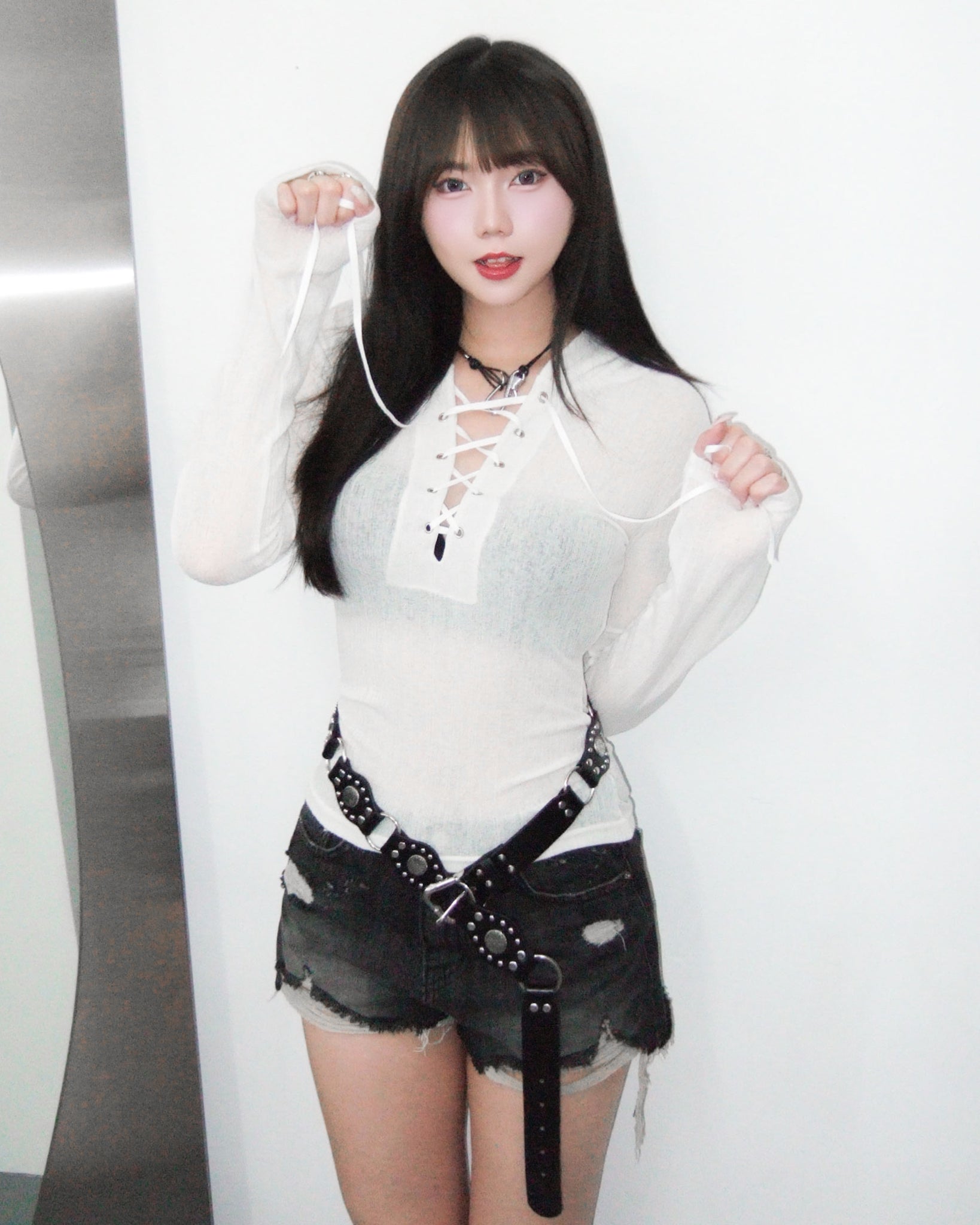 [KARINA同款] DIRTY WORK DIRTY SHORTS/ 2色