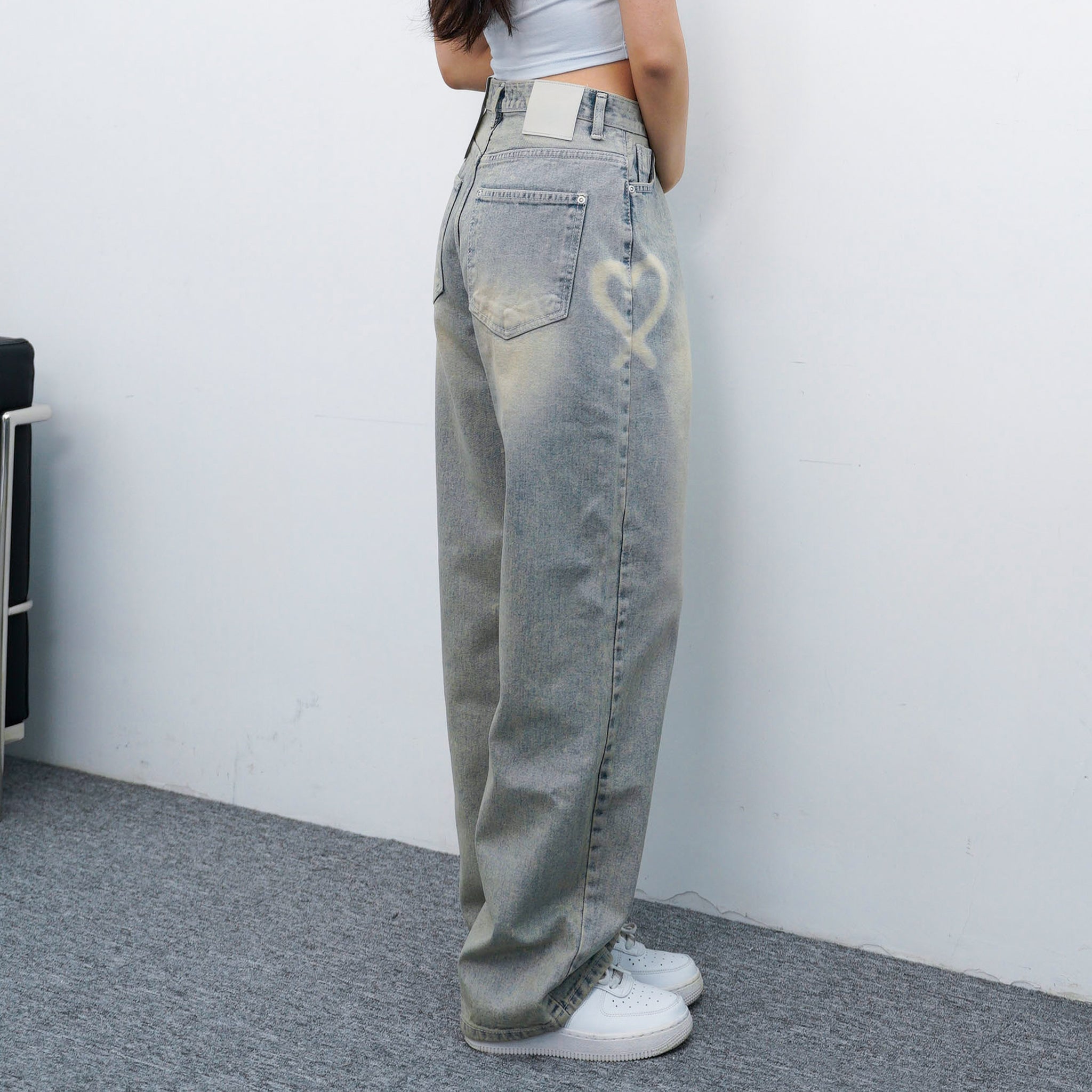 [極高腰] HEART GRAFFITI VINTAGE DENIM PANTS/ 2色