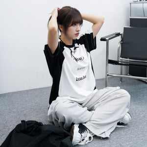 [UNISEX] Exxx.lxxx Oversize Tee/ 1色