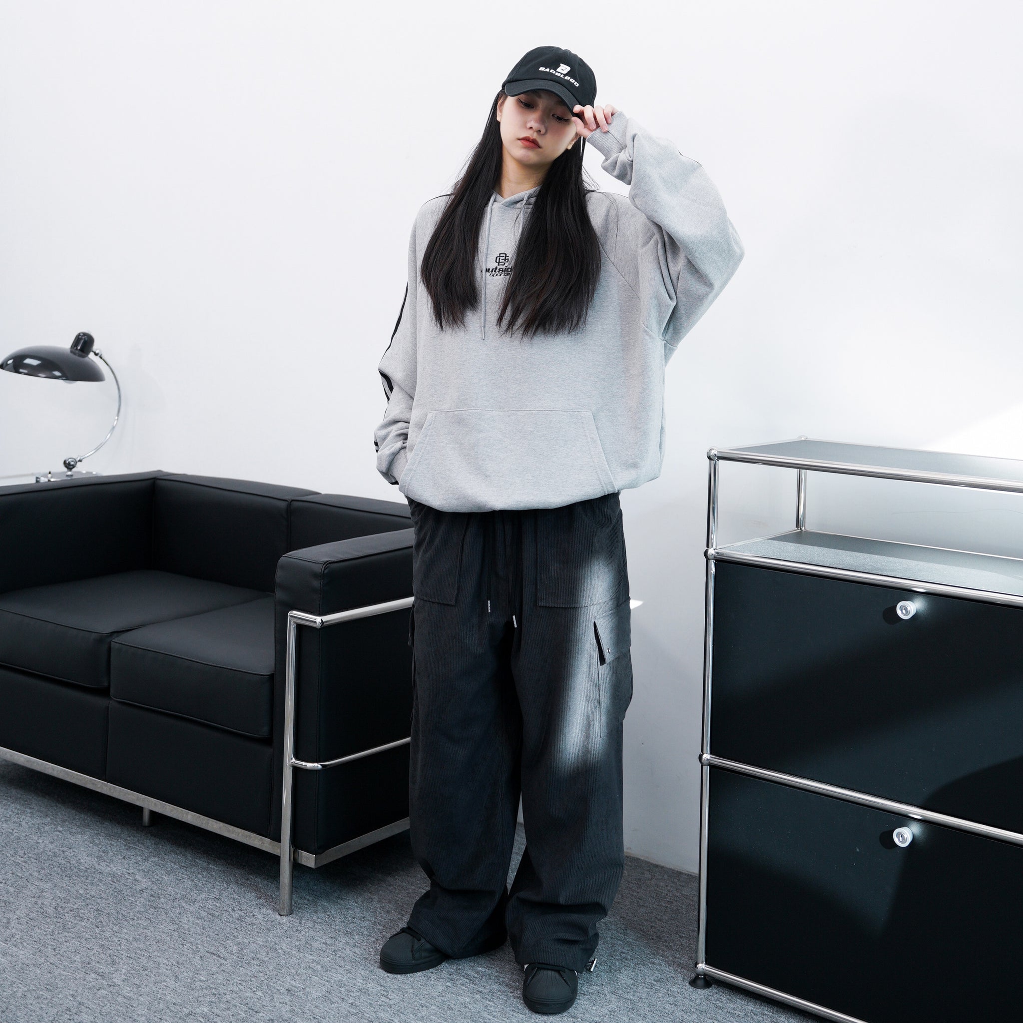 [UNISEX] Outside Sports Hoodie/ 2色