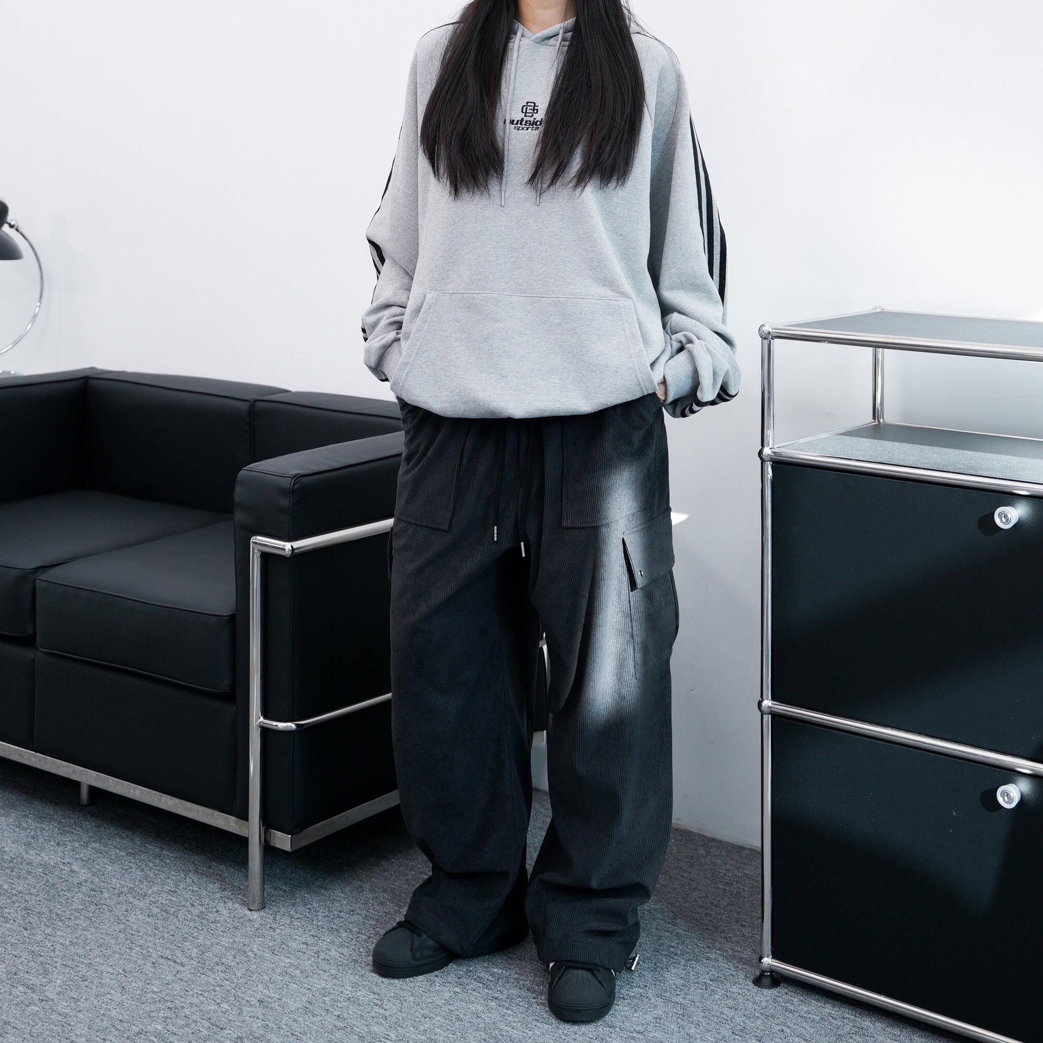 [UNISEX] Outside Sports Hoodie/ 2色